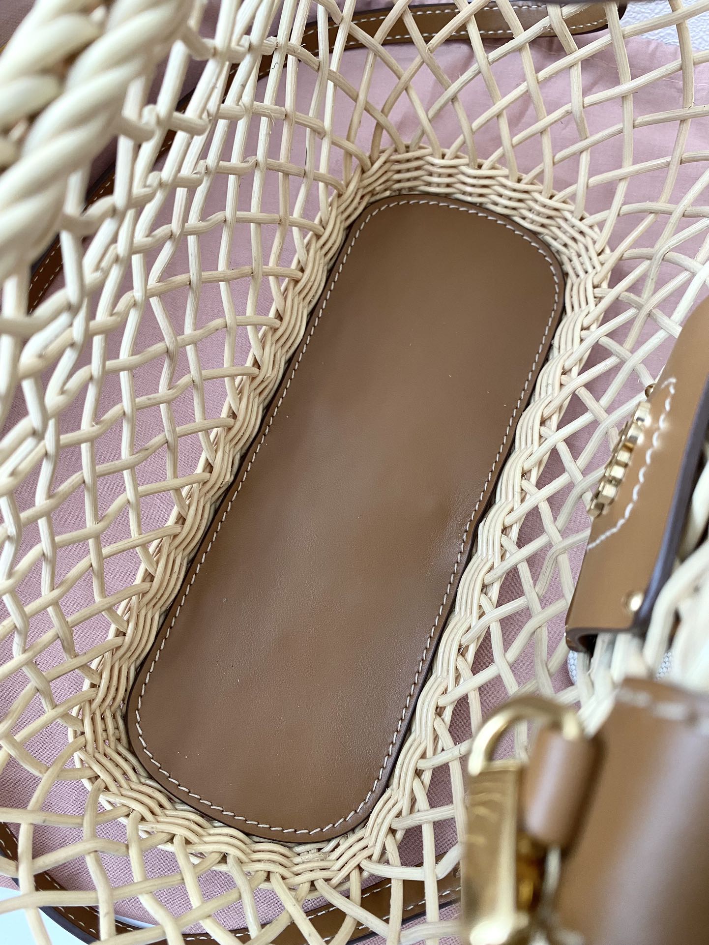 M*um*u bamboo woven bag-9×18×23.5cm