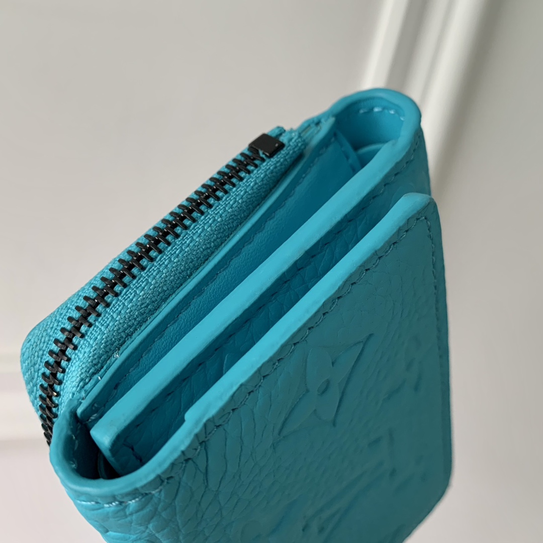 l0*is V*t0n wallet-m11524-11 x 8.5 x 2cm