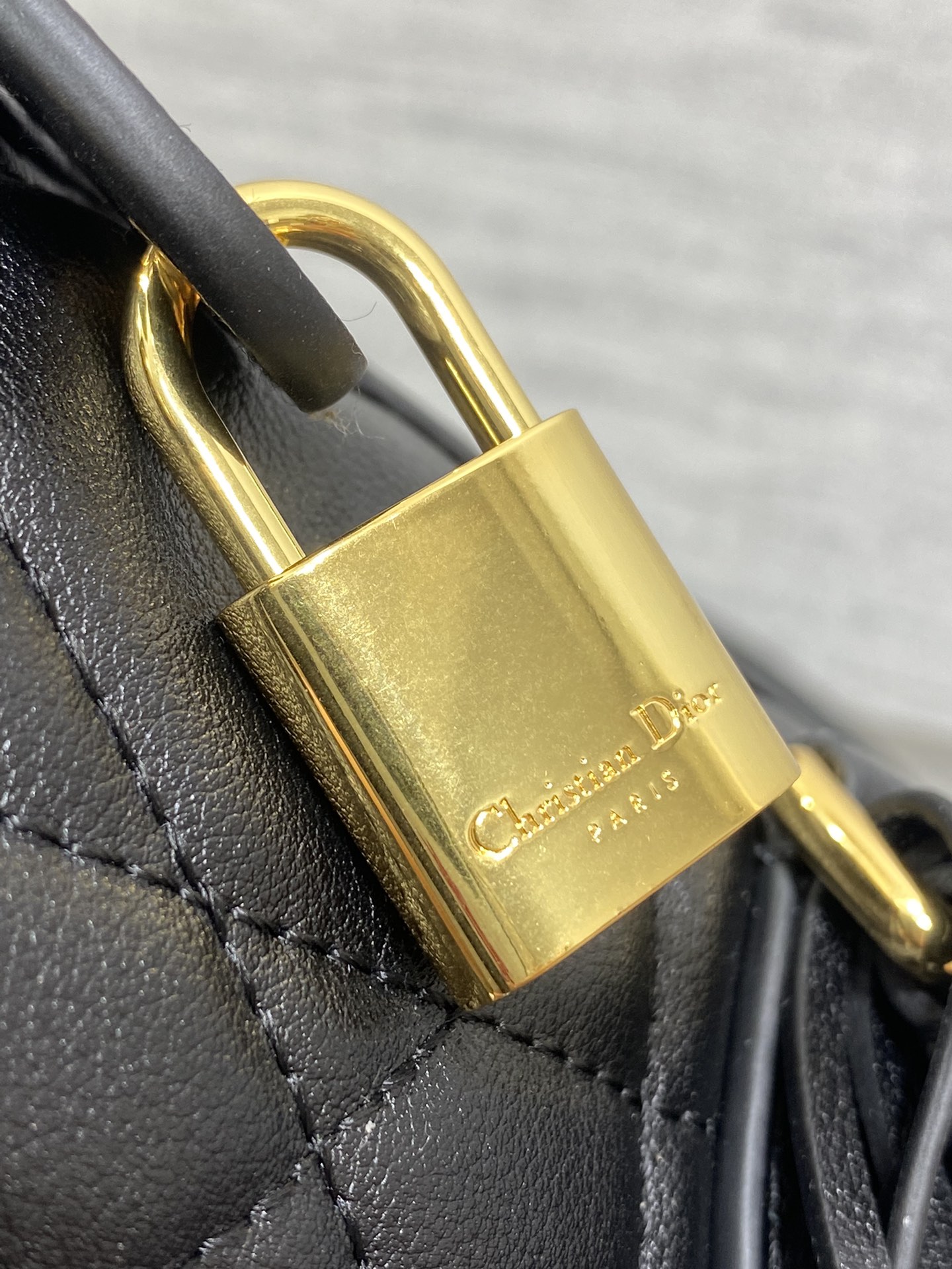 D*or groove bag-20.5*13.5*12cm