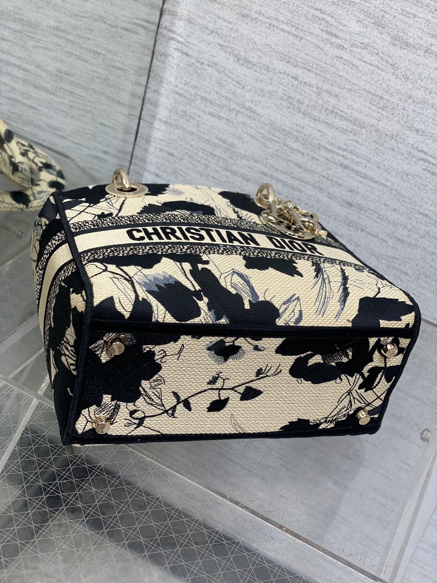 lady D*or handle bag-24cm
