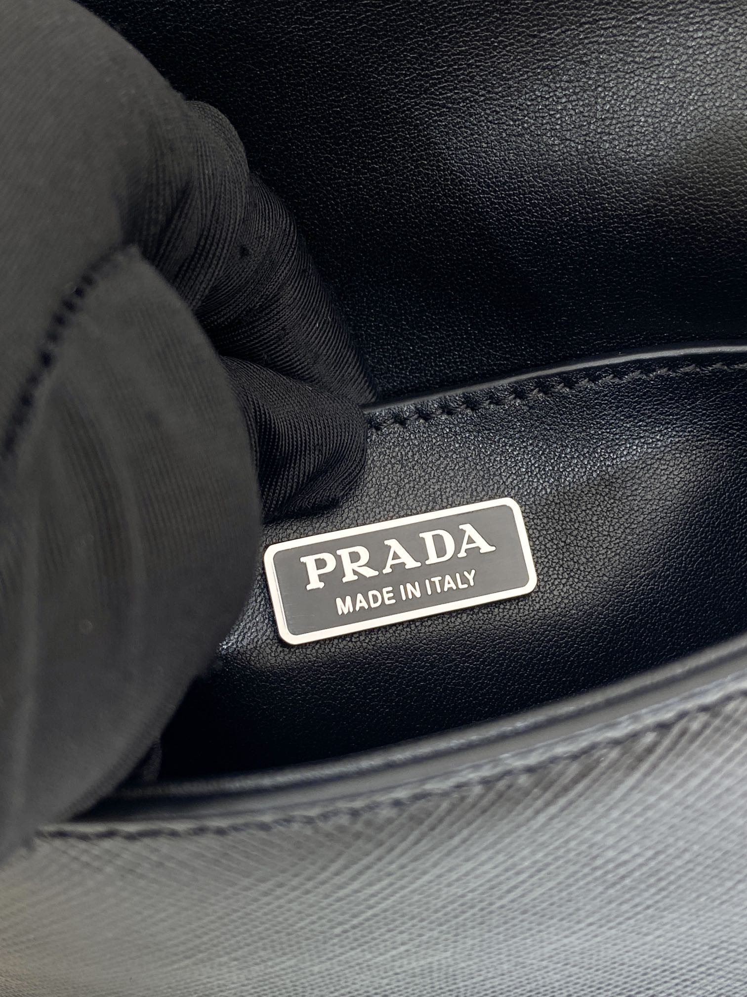 Pra*a shoulder 2vd061 bag-18*12.5*2.5cm