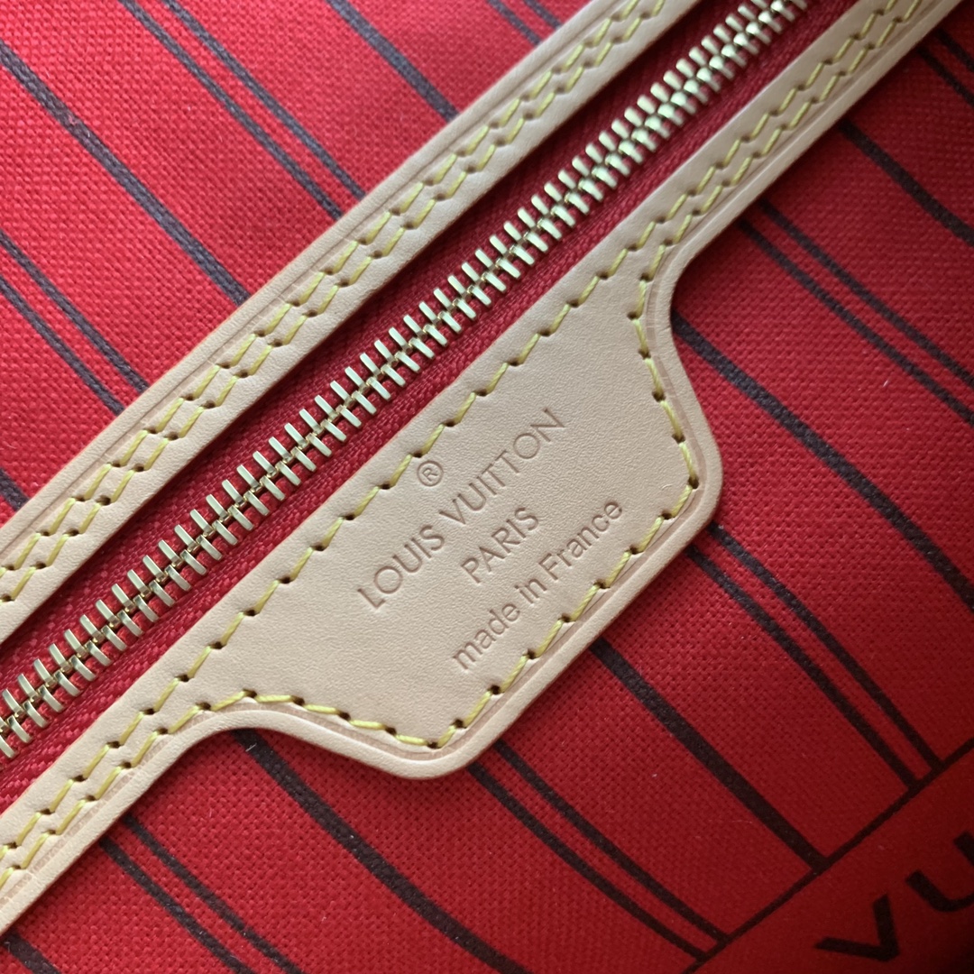 l0*is V*t0n neverfull mm-m12096-31×29×14cm
