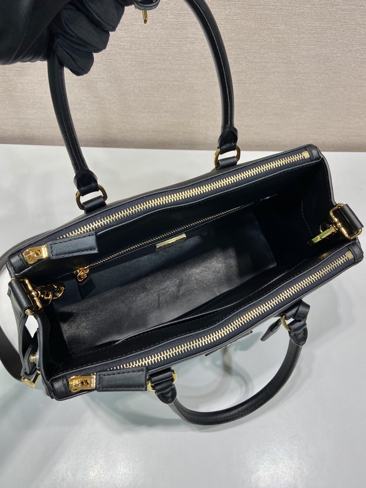 Pra*a borsa galleria in saffiano 1ba863-28*20*12&32*22.5*13.5cm