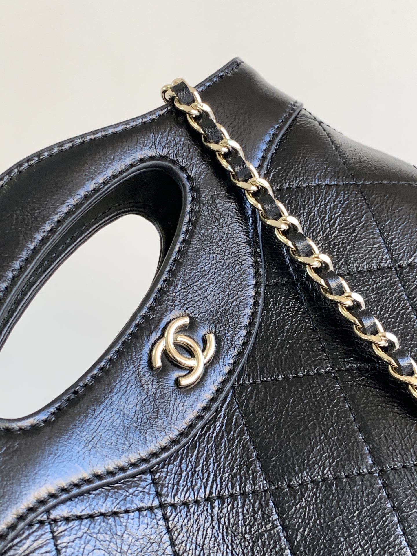 Ch@nel Nano 31 Bag-20.5*17.5*4CM