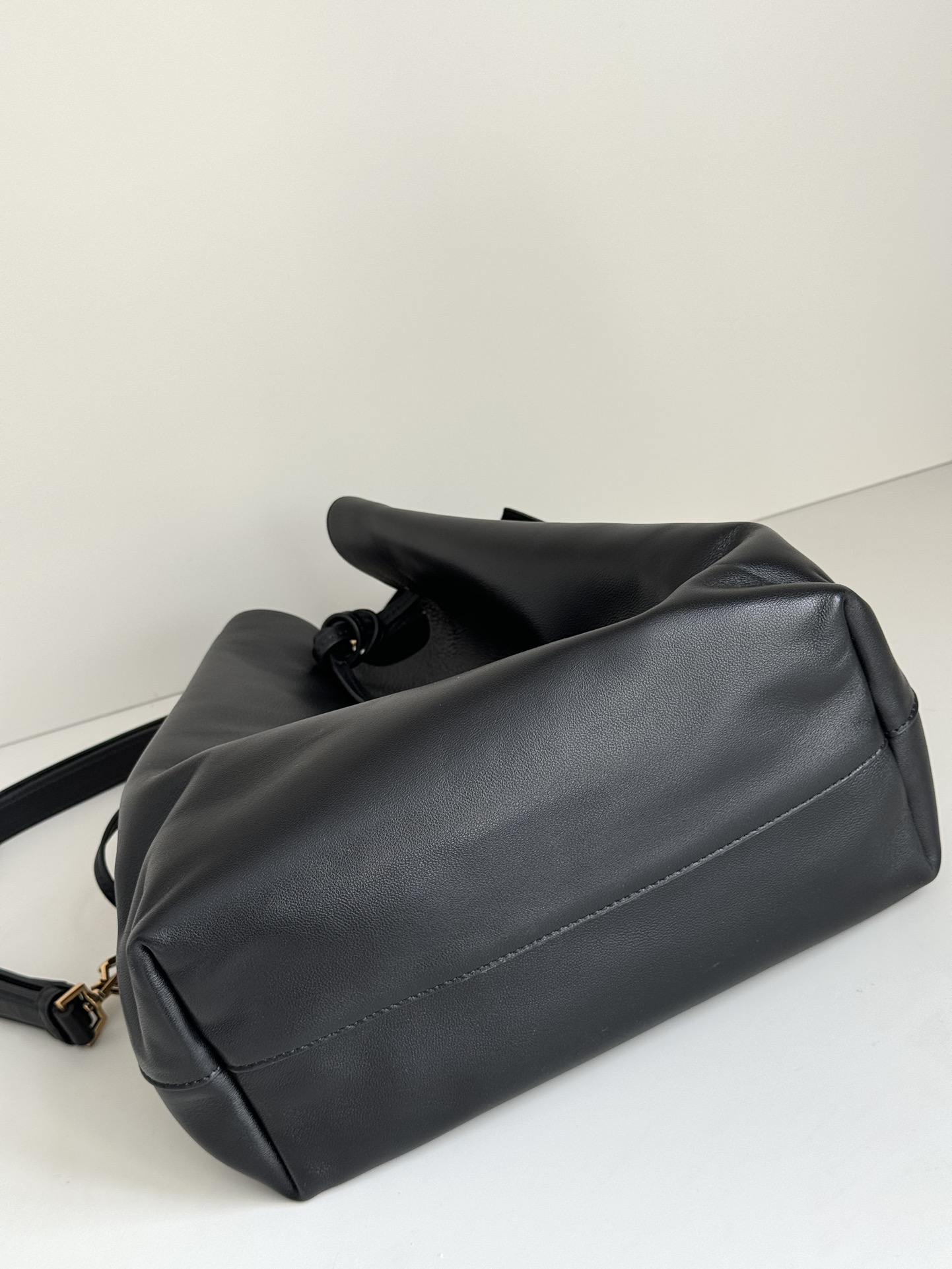 Y*L bucket bag-26×30×13cm