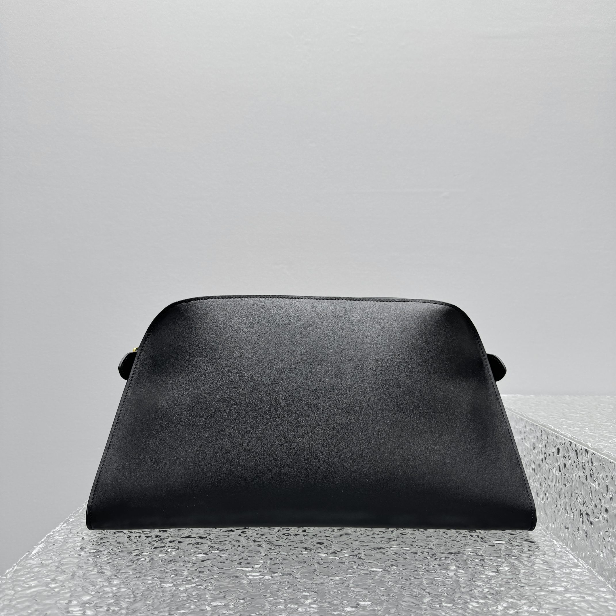 T*e R0w margaux eq clutch-43*20*24cm