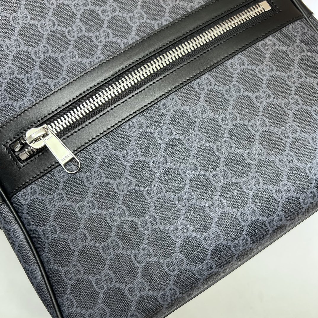 Gvc*1 gg svp*me backpack-28*44*15.5cm