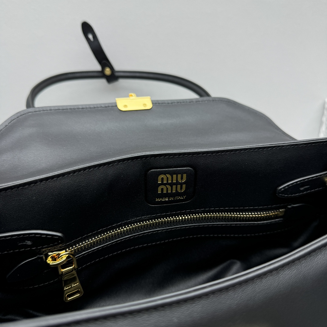M1um1u leather shoulder bag -28.5*8*17cm