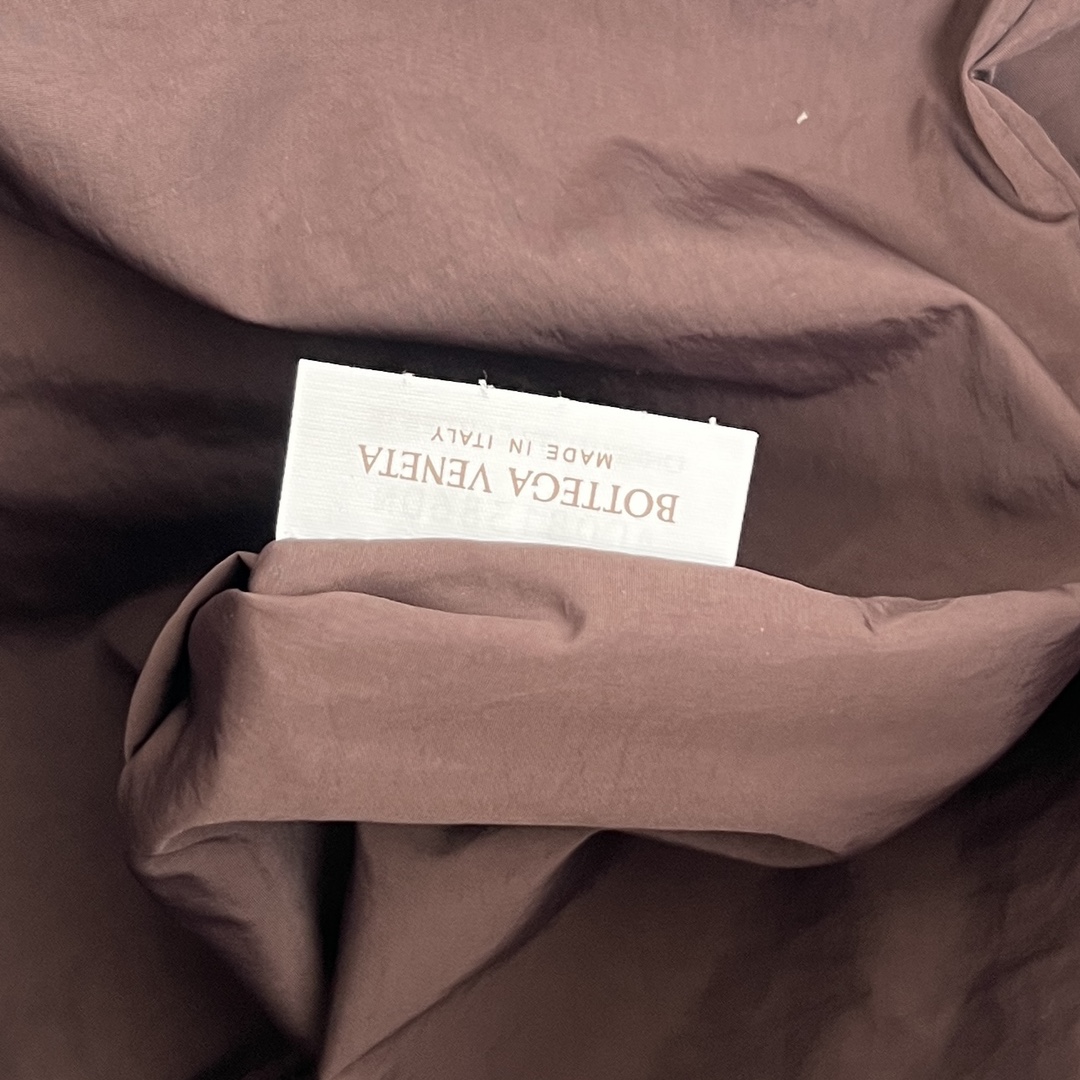 b0tt*ga Ven*ta dustbag-32*23*1cm