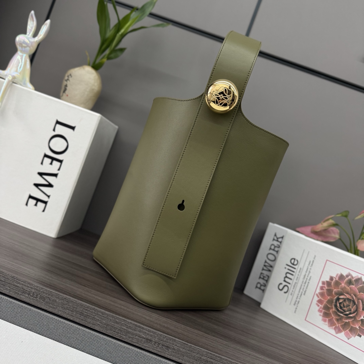 Lowee Pebble Bucket Bag-24.5*23.5*28CM