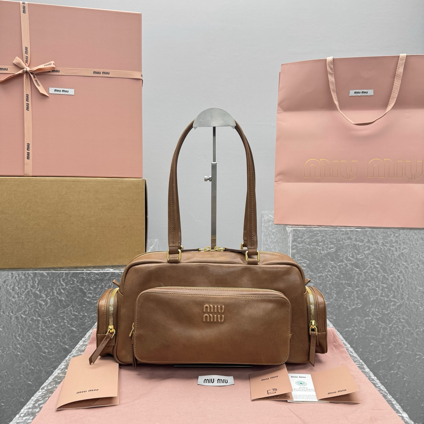 M1um1u pocket washed nappa leather bag-32*11*15.5cm