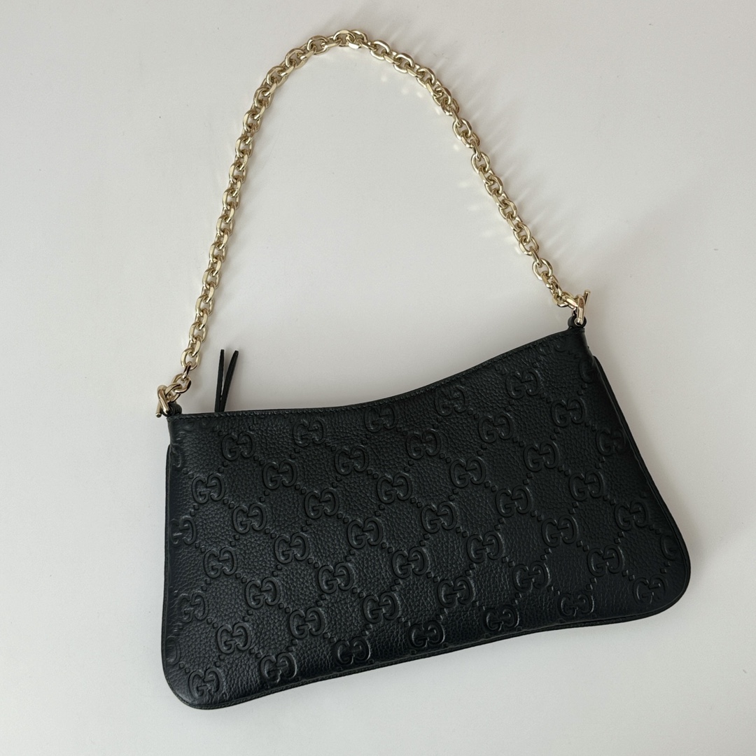 Gvc*1 emblem tote bag-29.5*16*2cm