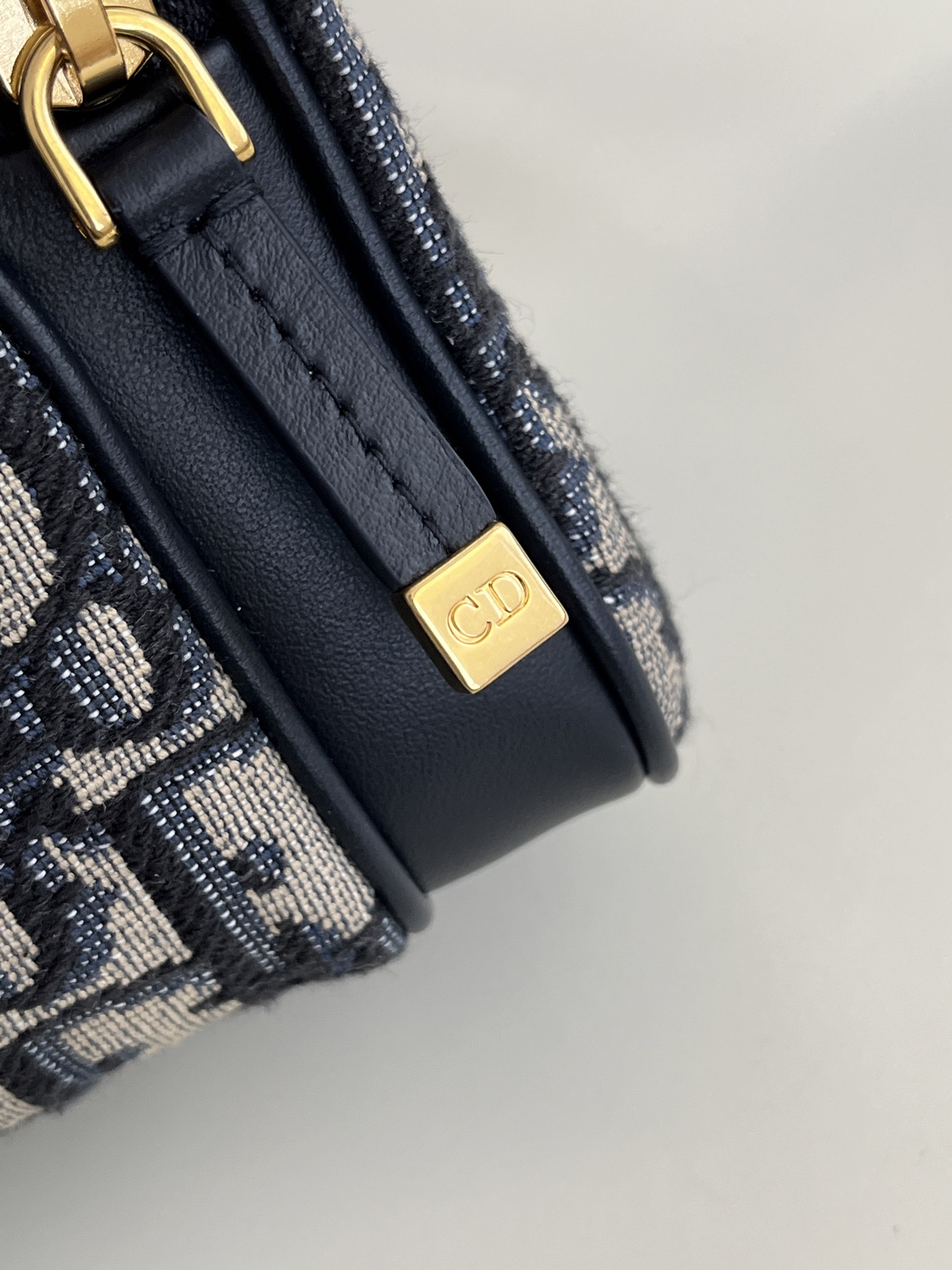 Diro East-West Bag-27*10*11CM