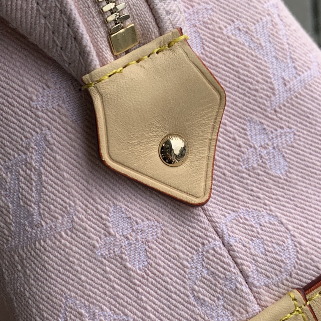 l0vis Vvtt0n pochette cosmétique-27 x 18 x9cm