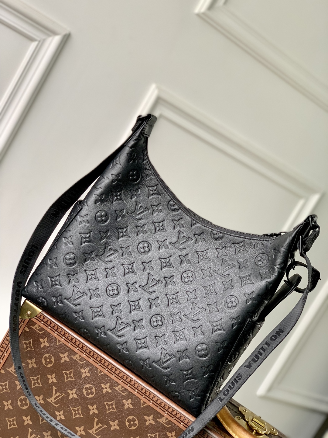 l0vis Vvtt0n hobo cargo handbag-m14576-27 x 19.7 x 34.5cm