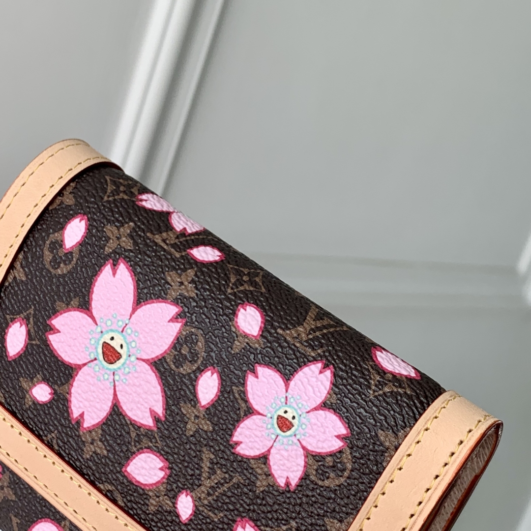 l0vis Vvtt0n x murakam wallet-12 x 9.5 x 2.5cm