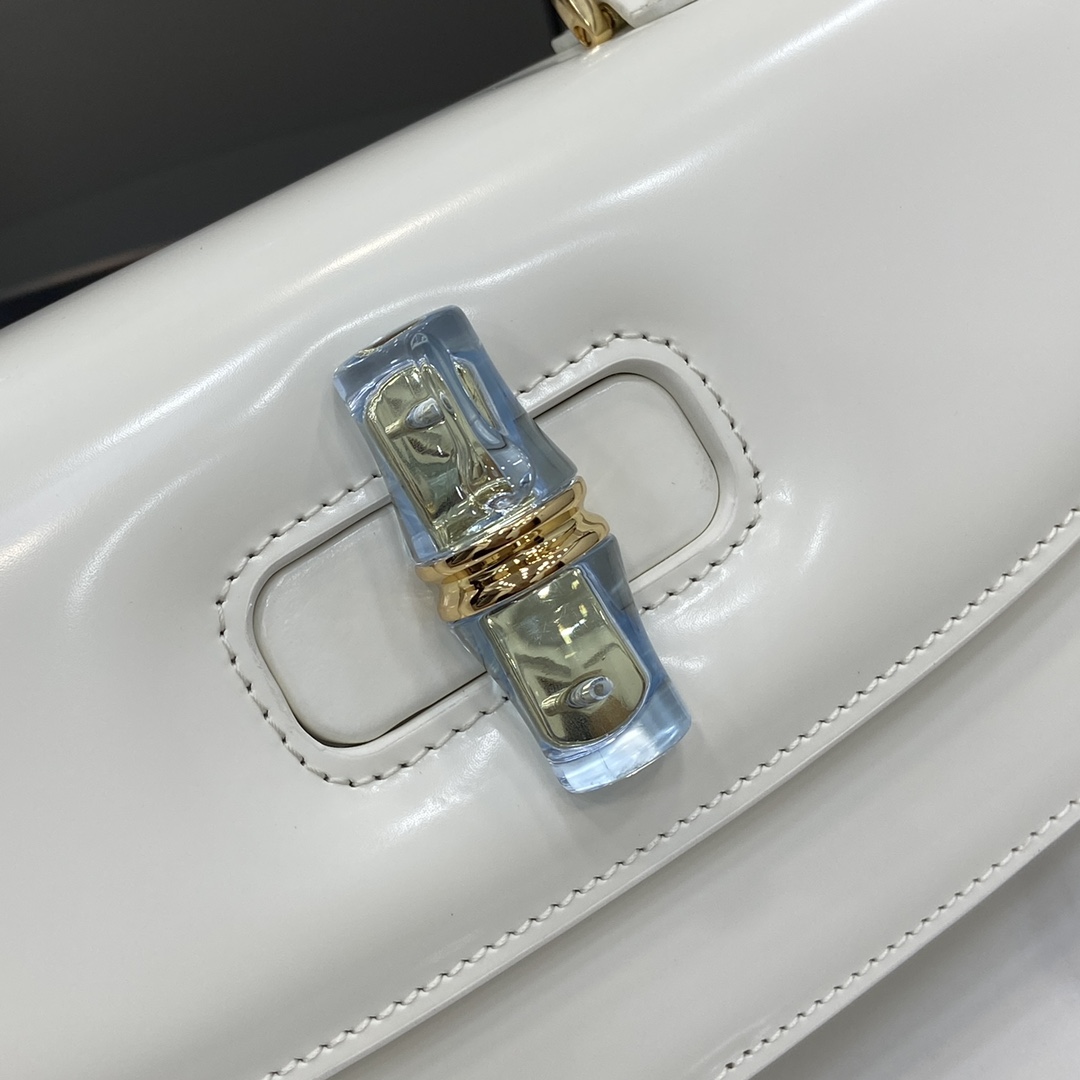 Gvc*1 bamboo diva bag in lilac leather -26.5*13*8cm