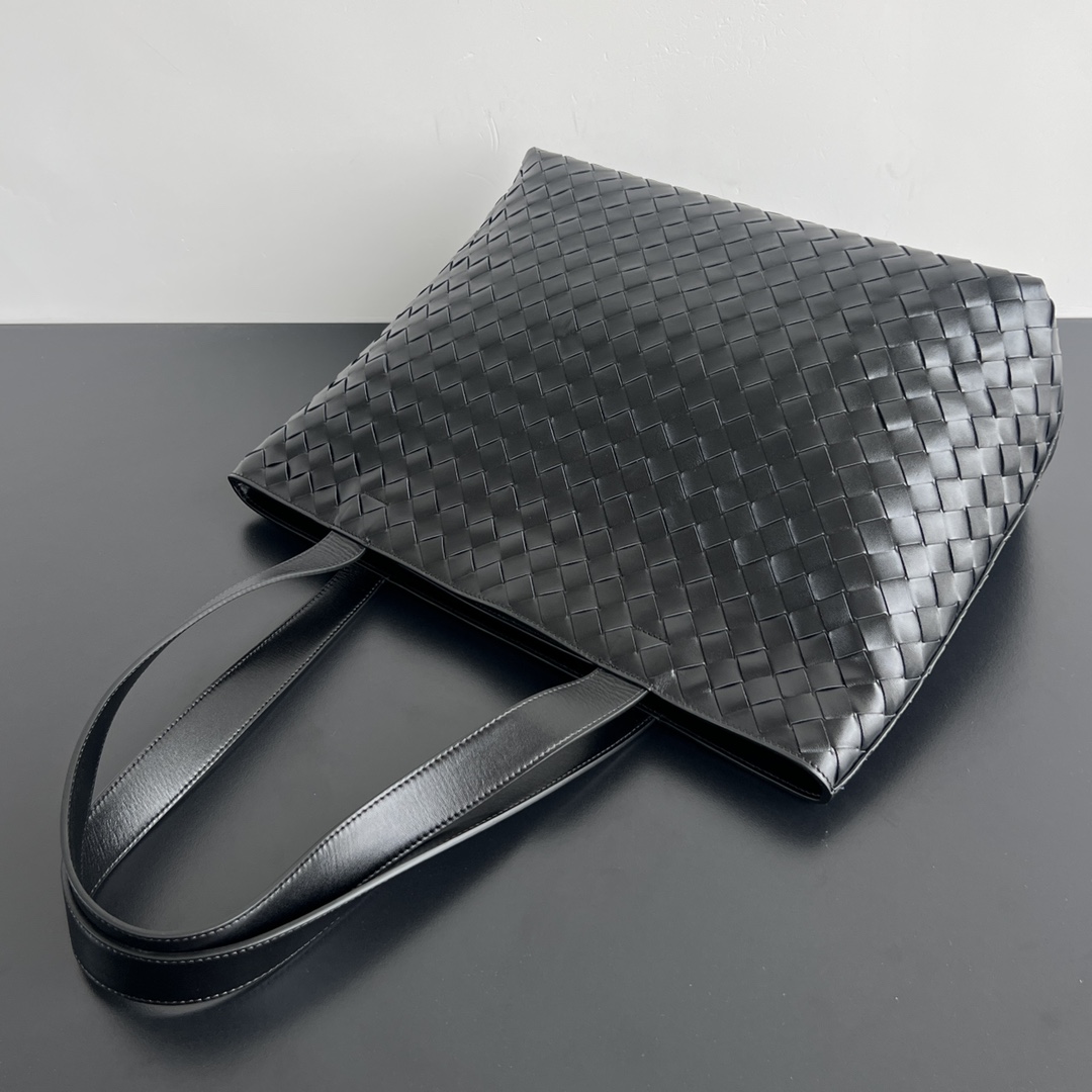 b0tt*ga Ven*ta tote-35*44*17cm