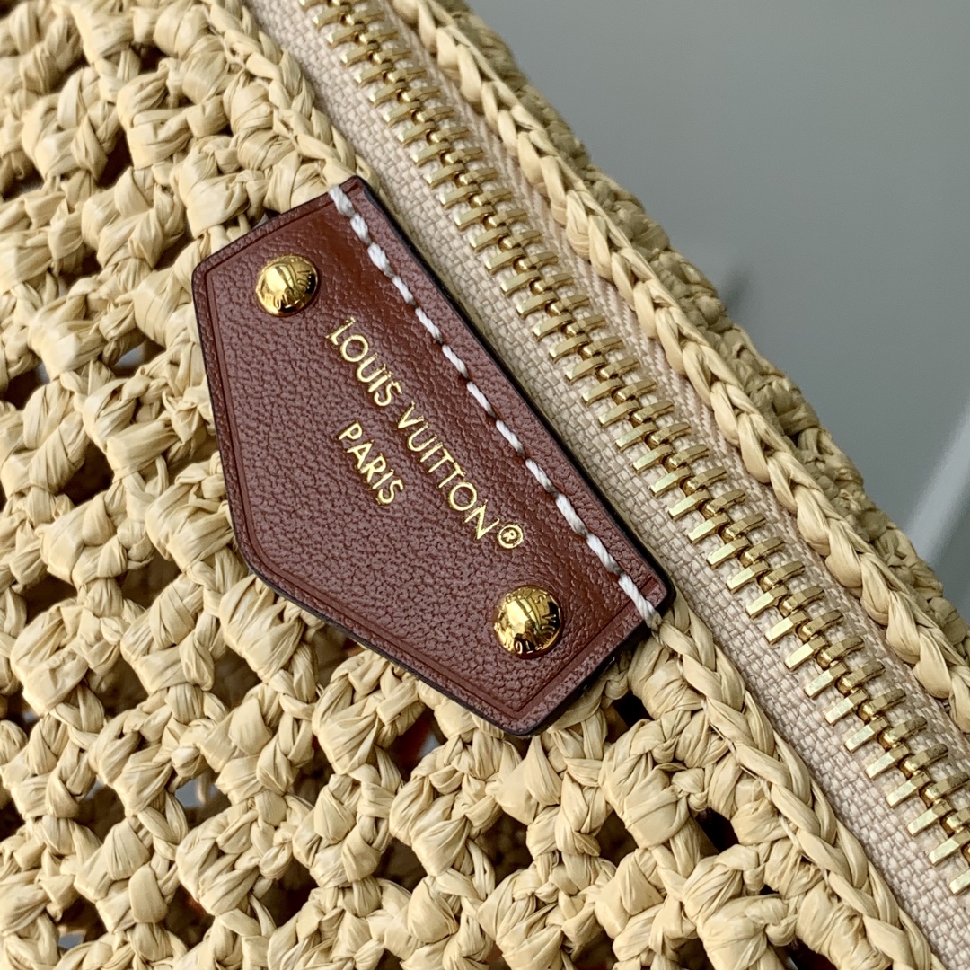 l0vis Vvtt0n hills pochette-11 x 6.5 x 18.5cm