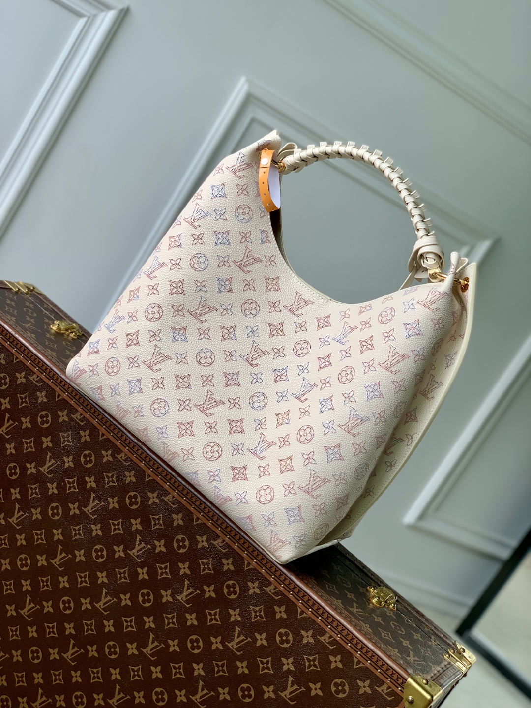 l0vis Vvtt0n carmel hobo bag-35*40*17cm