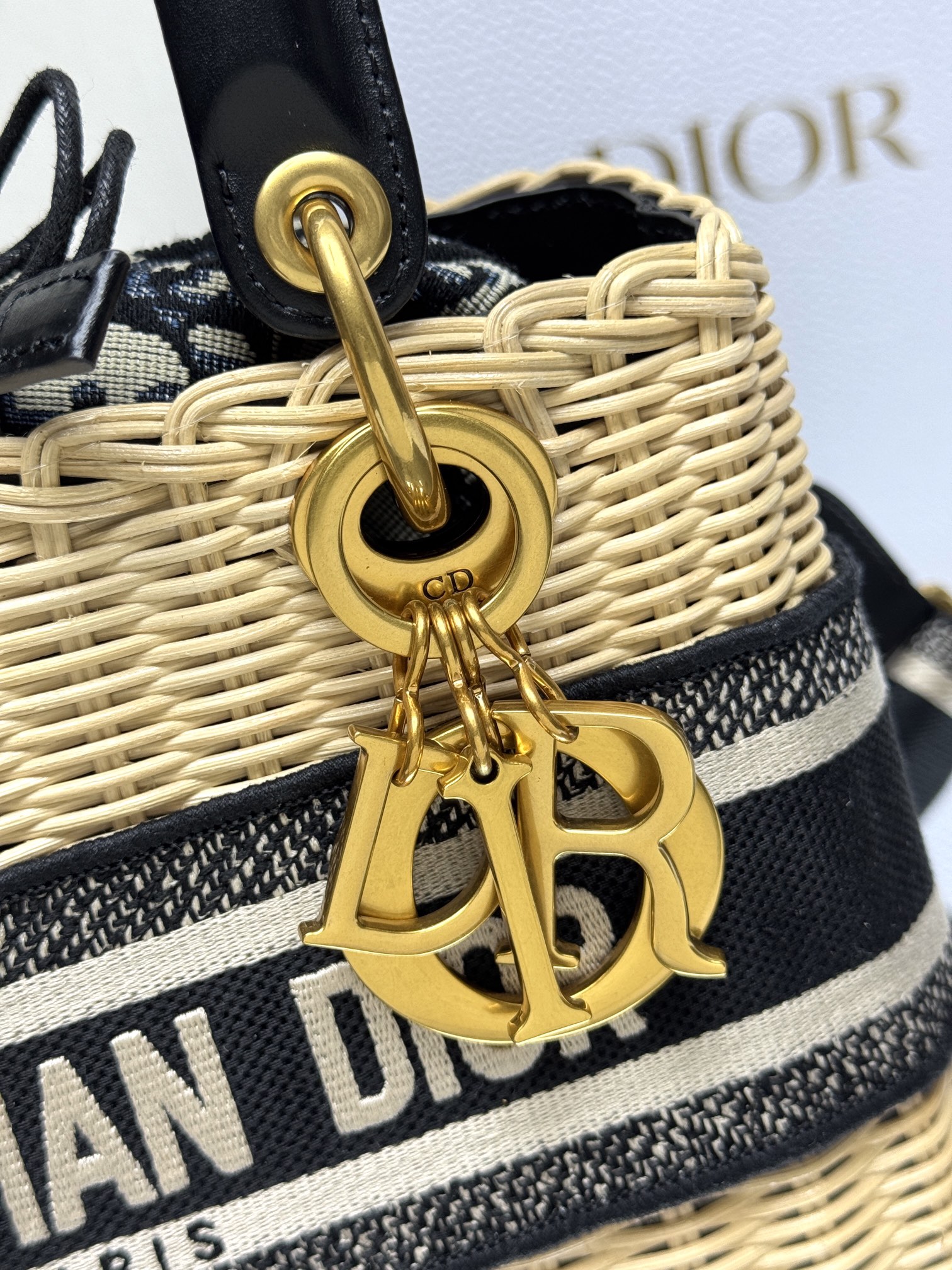 Lady Diro Handle Bag-24CM