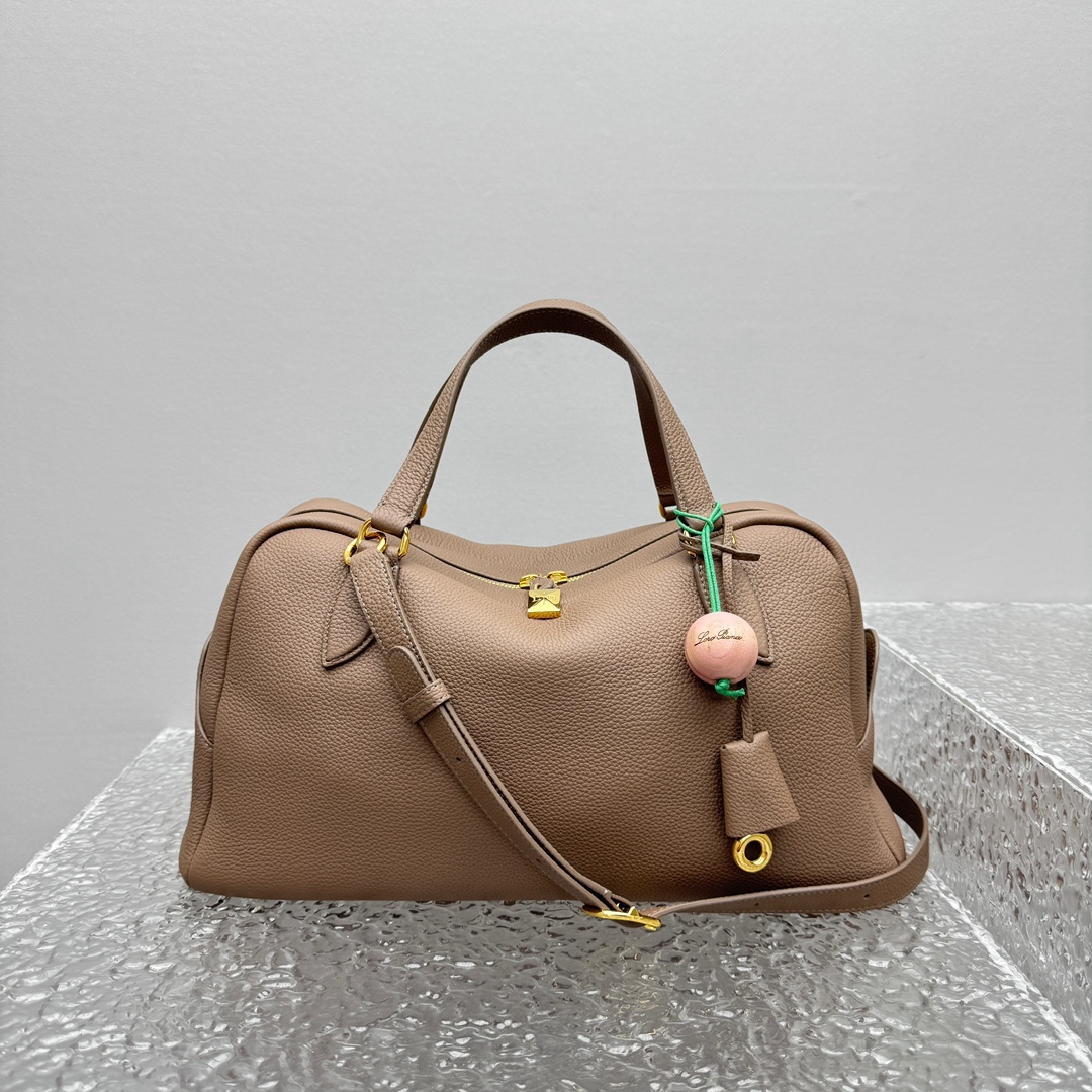 L0r0 P1ana needle bag-38*21*18cm