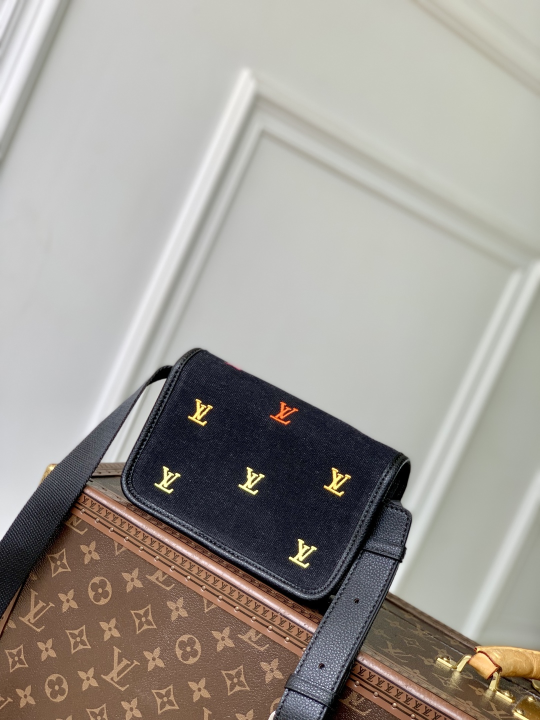 l0vis Vvtt0n bosphore wearable bag-m13963-19 x 12 x 7cm
