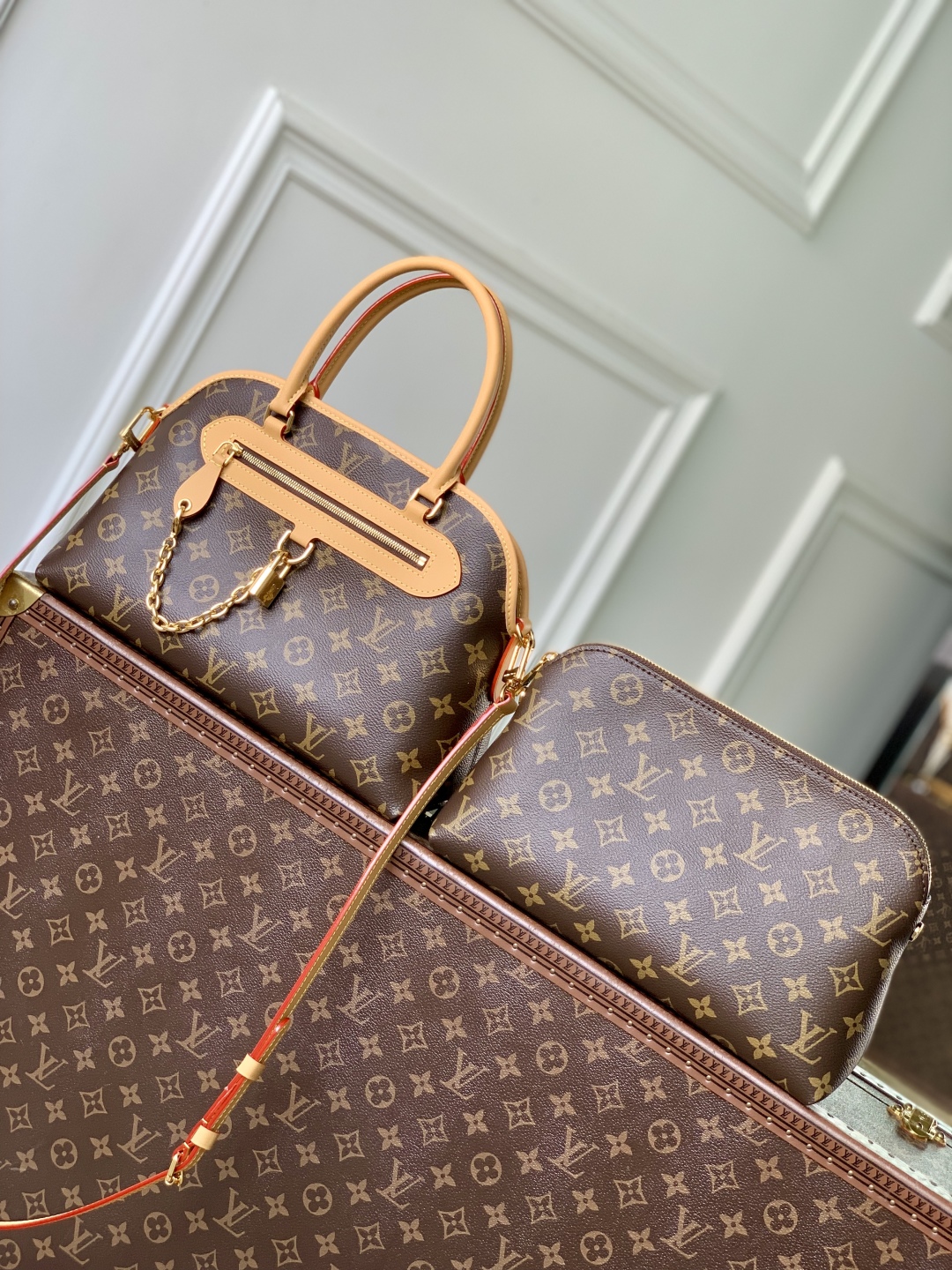 l0vis Vvtt0n monogram -35 x 21 x 12cm