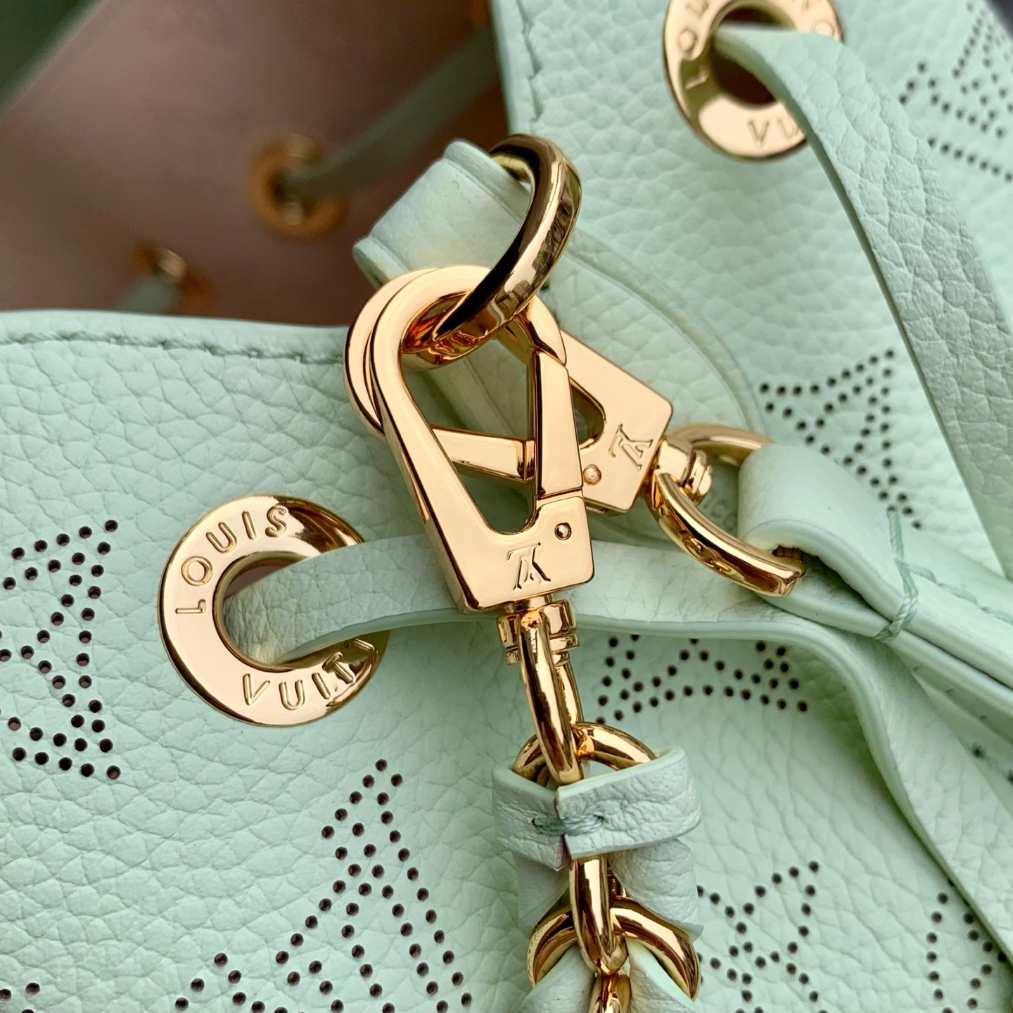 L0vis Vvtt0n Mahina Monogram-M24255-22 x 14 x 19CM