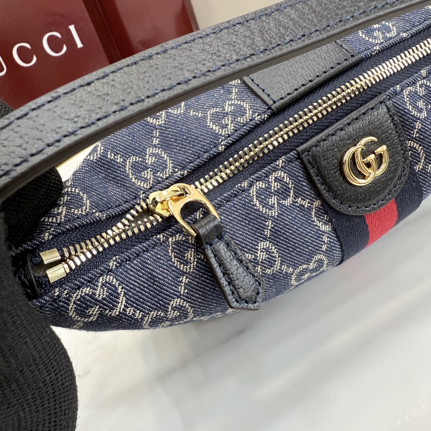 Gvc*1 Vanity Medium Top Handle Bag -19*10*9CM