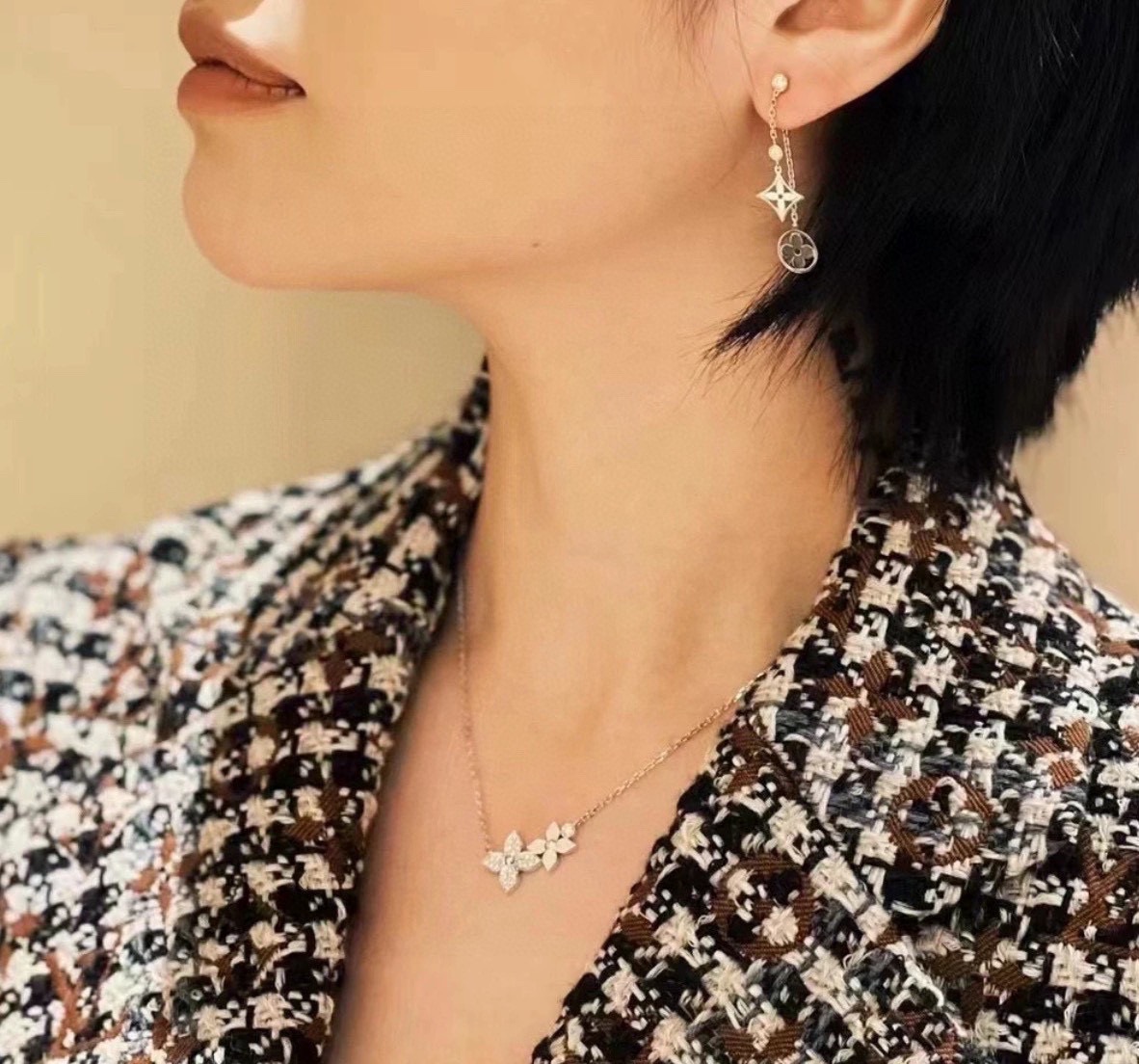 Lv Necklace