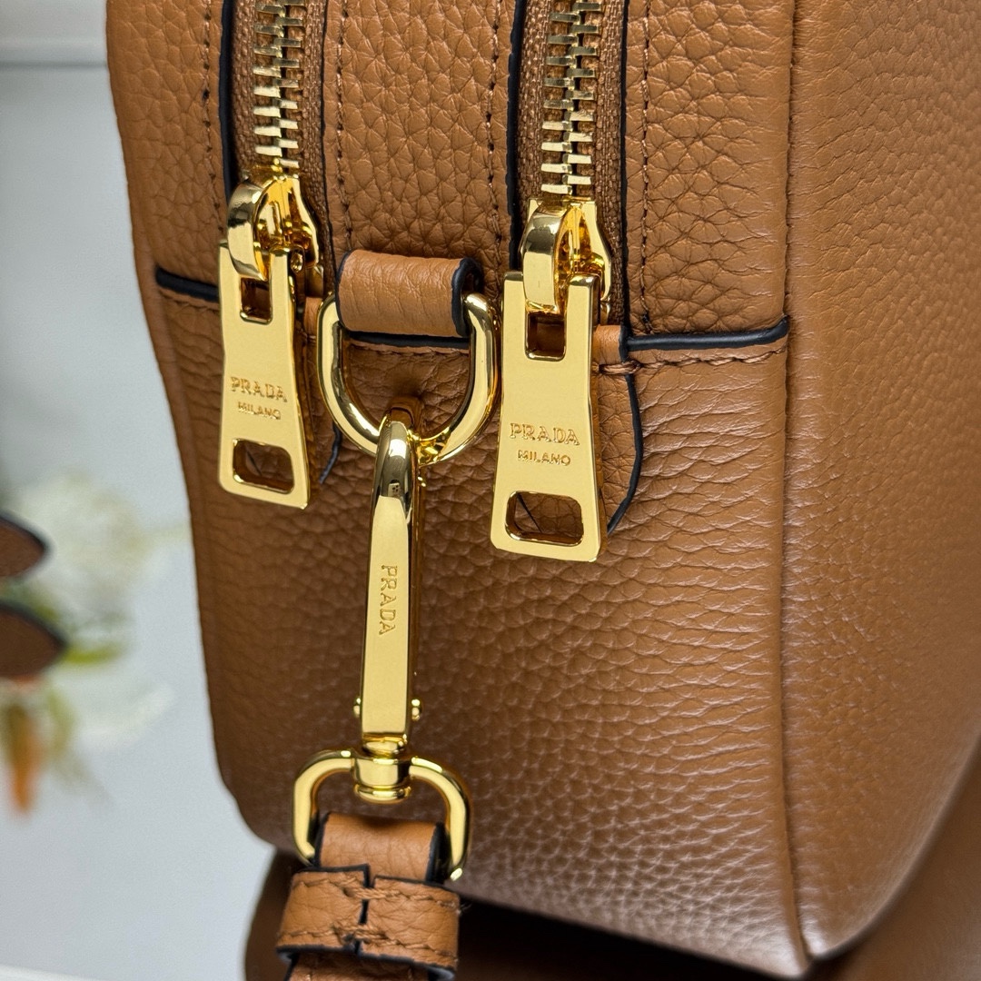Pra*a Leather Shoulder Bag-1BH082-22*14*8CM