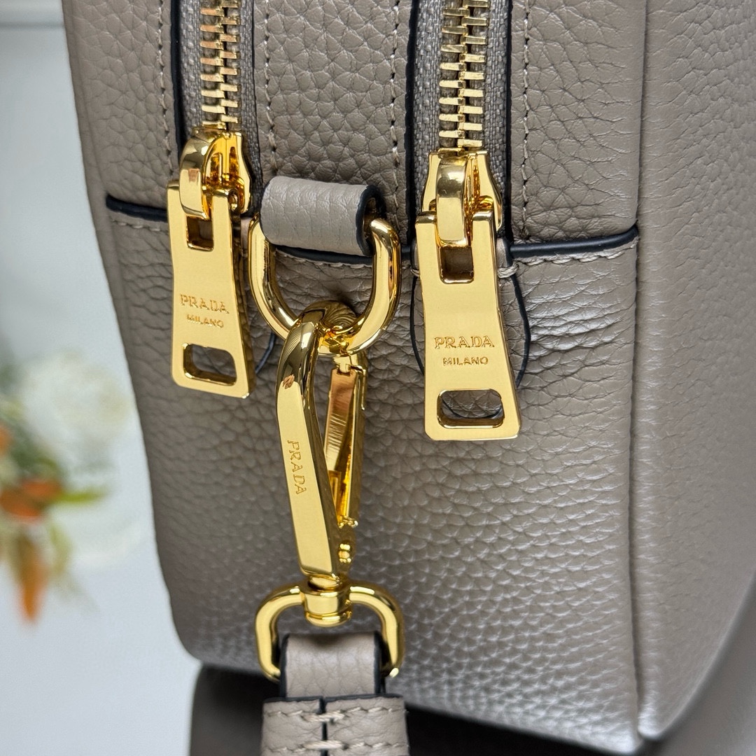 Pra*a Leather Shoulder Bag-1BH082-22*14*8CM