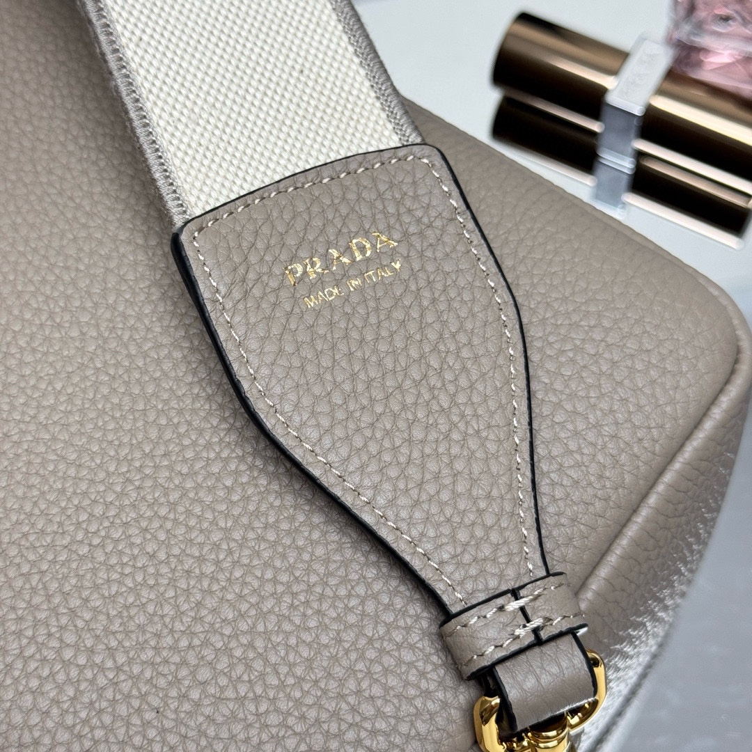 Pra*a Leather Shoulder Bag-1BH082-22*14*8CM