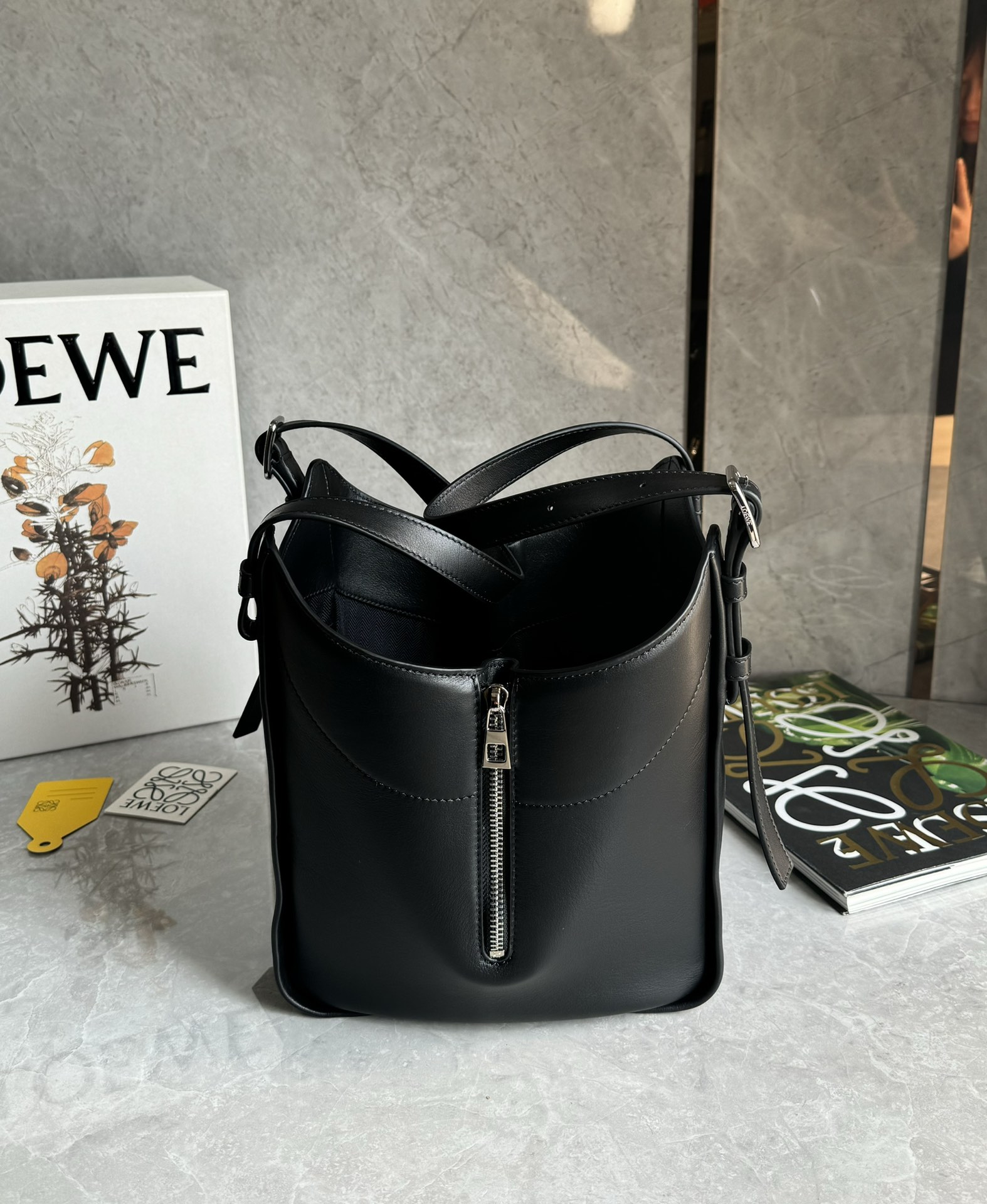 Lowee Hammock Flip Bag In Classic Calfskin-15*22.5*22CM