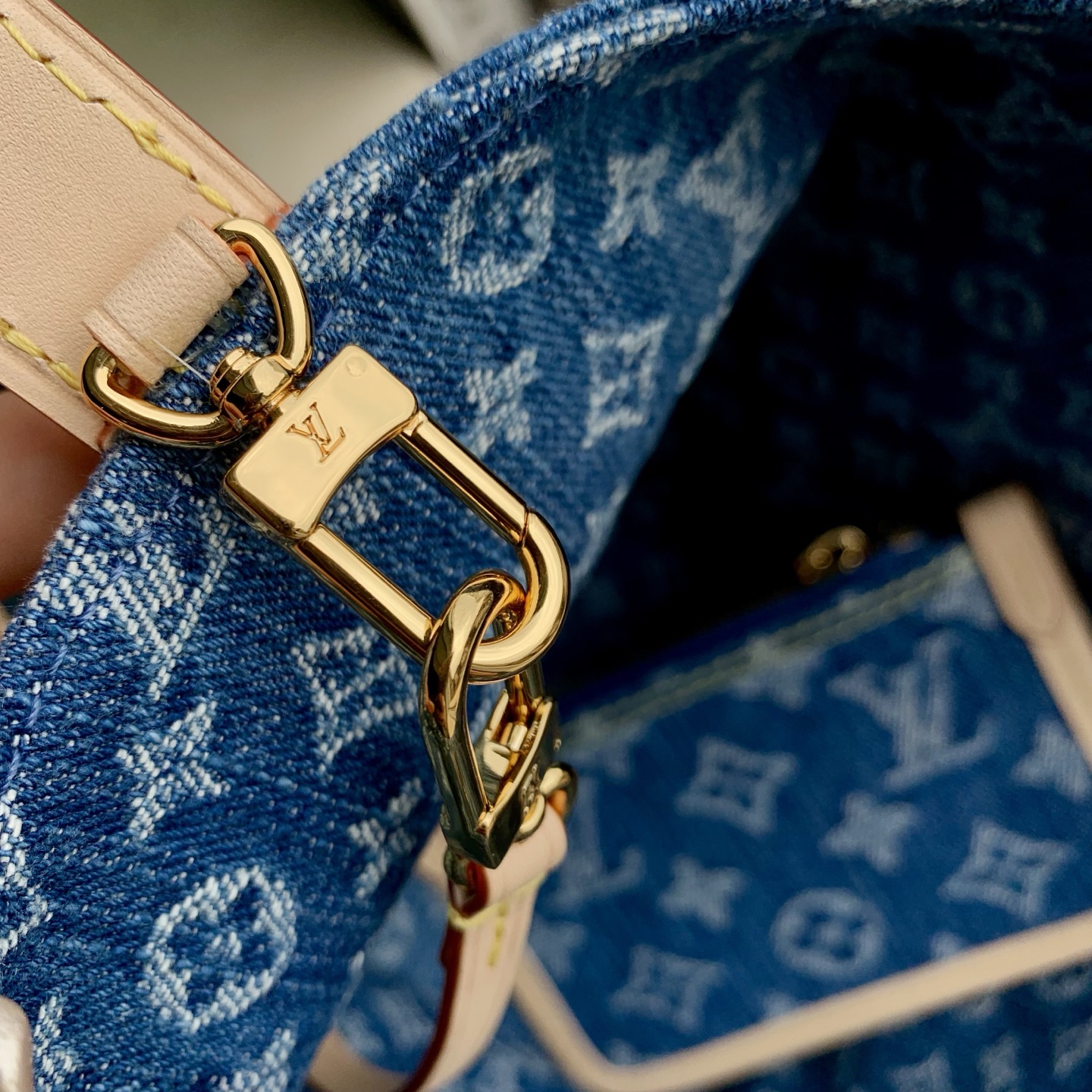 LV All In BB Bucket-M15130-18 x 12 x 16CM