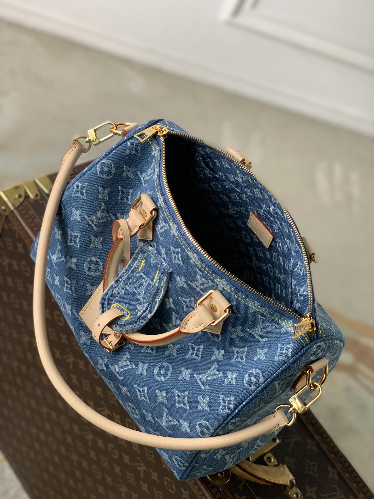 L0vis Vvtt0n Speedy Soft 30 Monogram Denim-21 x 17 x 30CM
