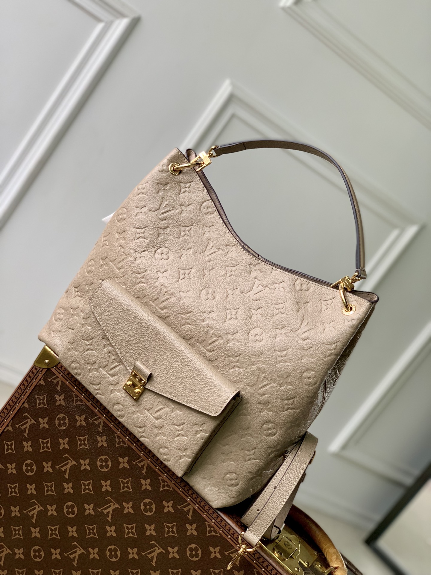 Lou*is Vvtt0n Hobo Métis Monogram Empreinte Leather-M27937-35 x 32.5 x 10CM