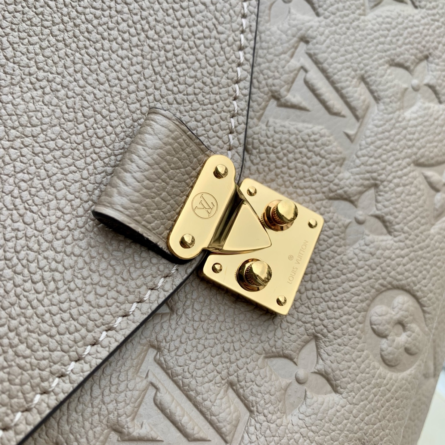 Lou*is Vvtt0n Hobo Métis Monogram Empreinte Leather-M27937-35 x 32.5 x 10CM