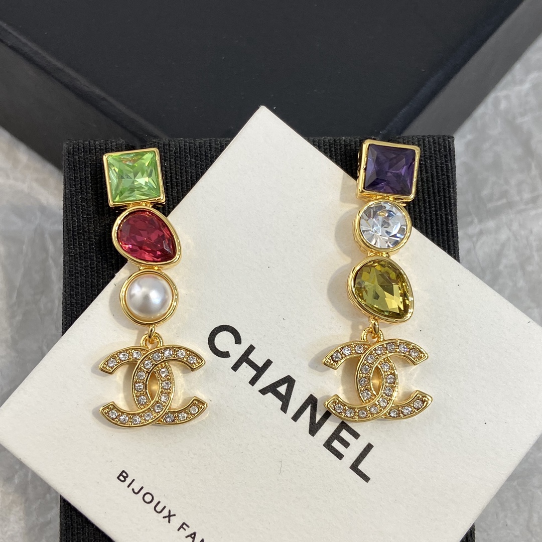 Ch@nel Earring