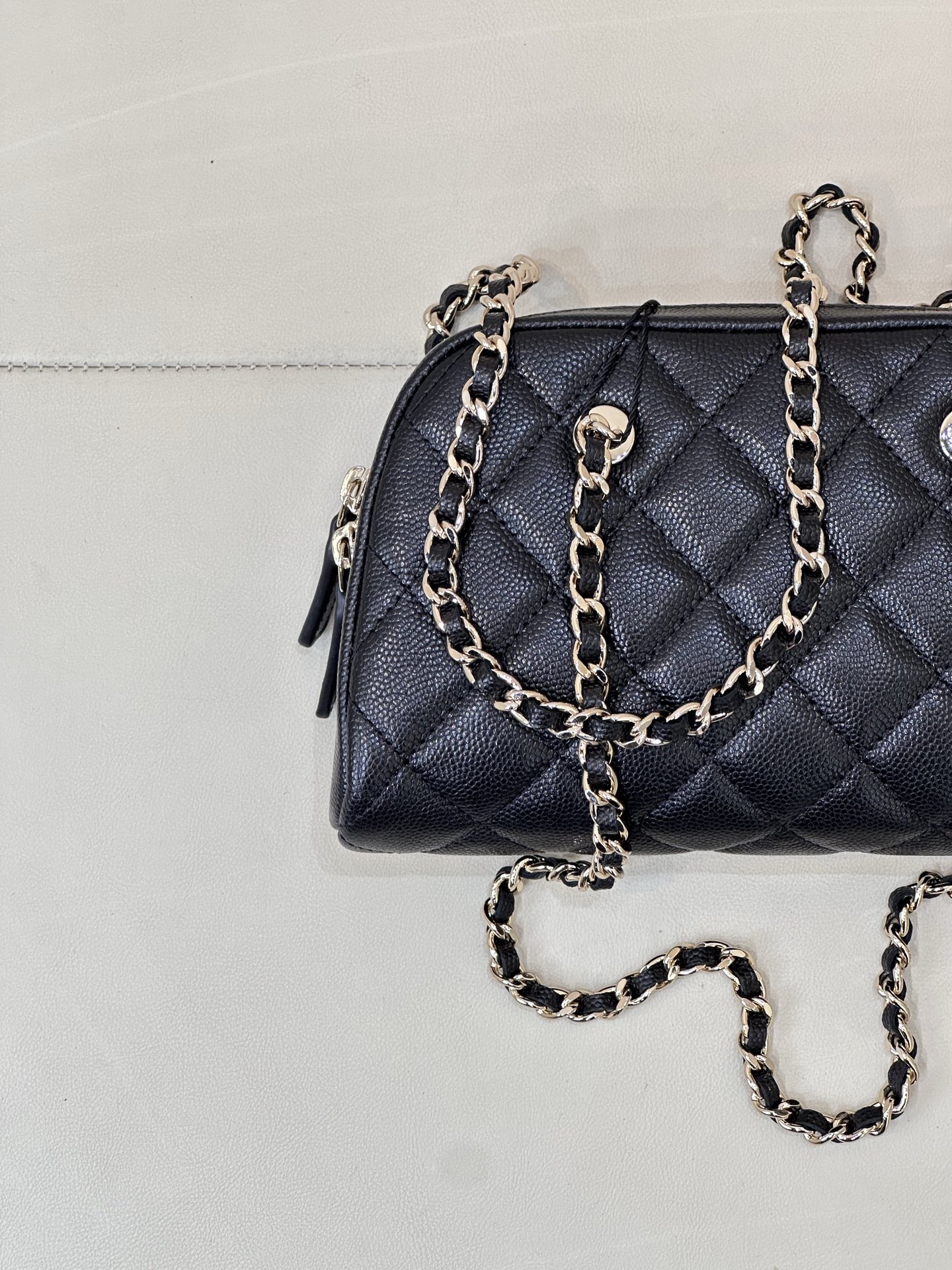 Ch@nel Clutch With Chain - Grained Shiny Calfskin & Gold-tone Metal-19*11*5.5CM