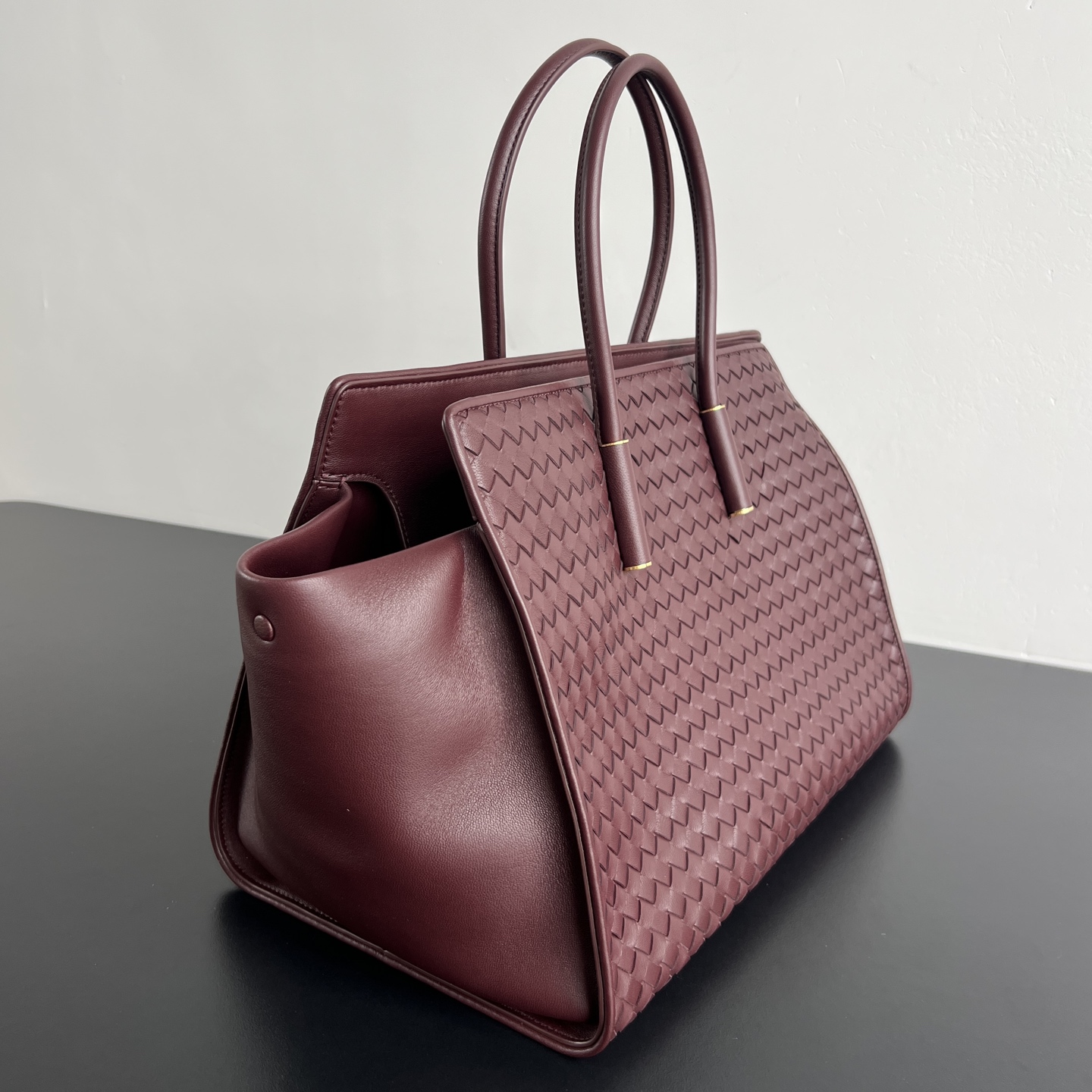 B0tt*ga Ven*ta Barbara Intrecciato Leather Tote-37x27x24CM
