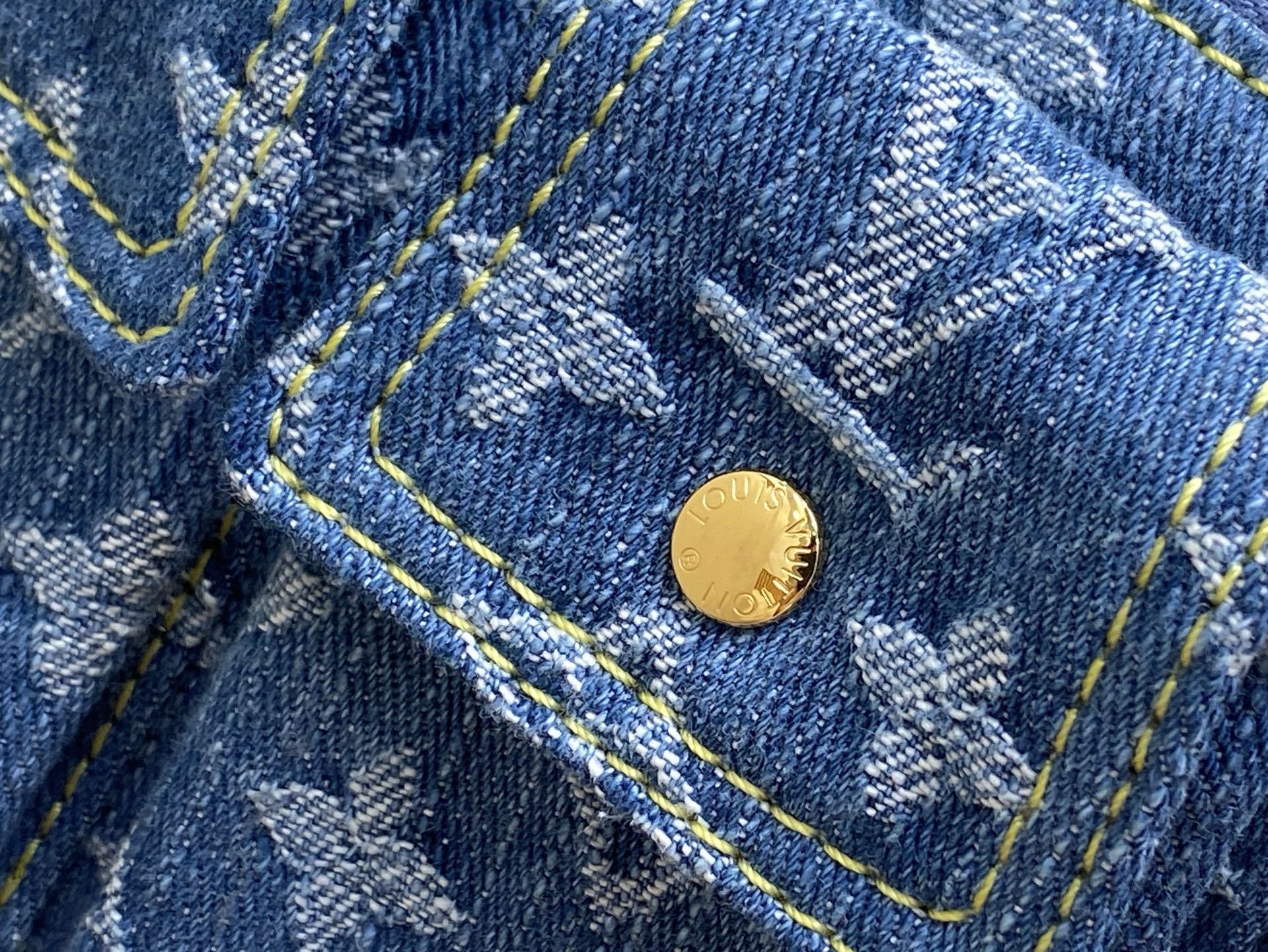 Lou*is Vvtt0n Pochette Accessoire Cargo Monogram Denim-23.5 x 14 x 3CM
