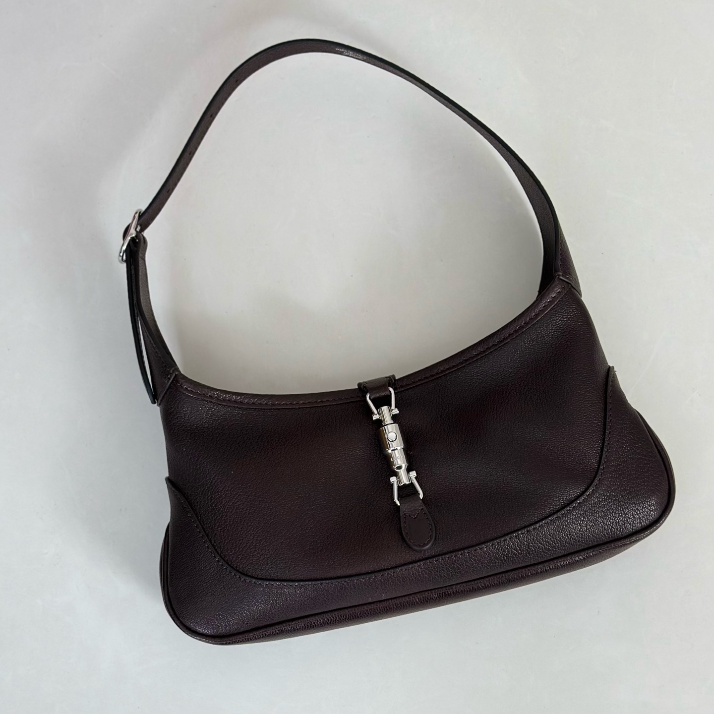 Gvc*1 Jackie Shoulder Bag In Brown Leather-27*13*.3.5CM