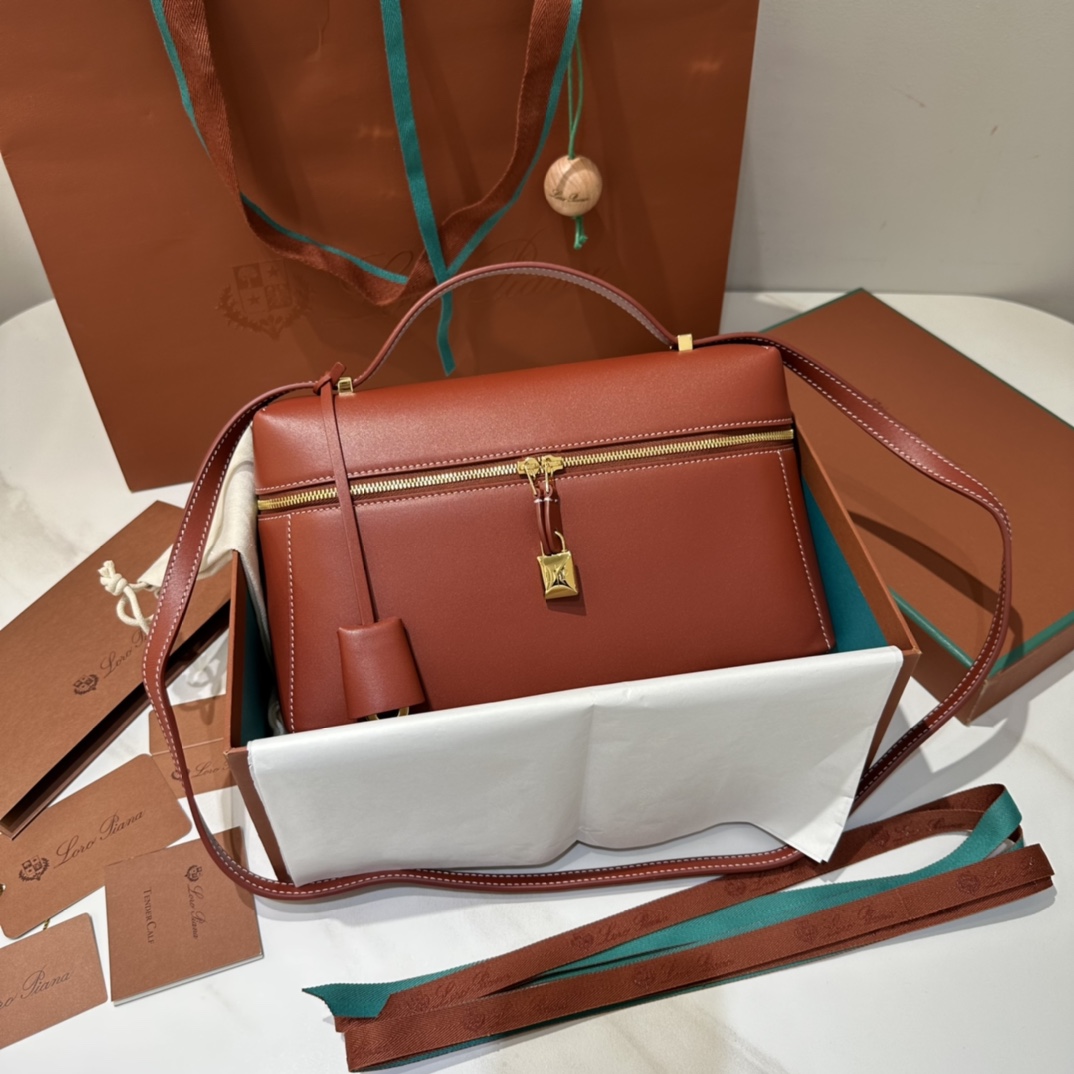 L0r0 P1ana Extra Bag L27-16*27*10CM