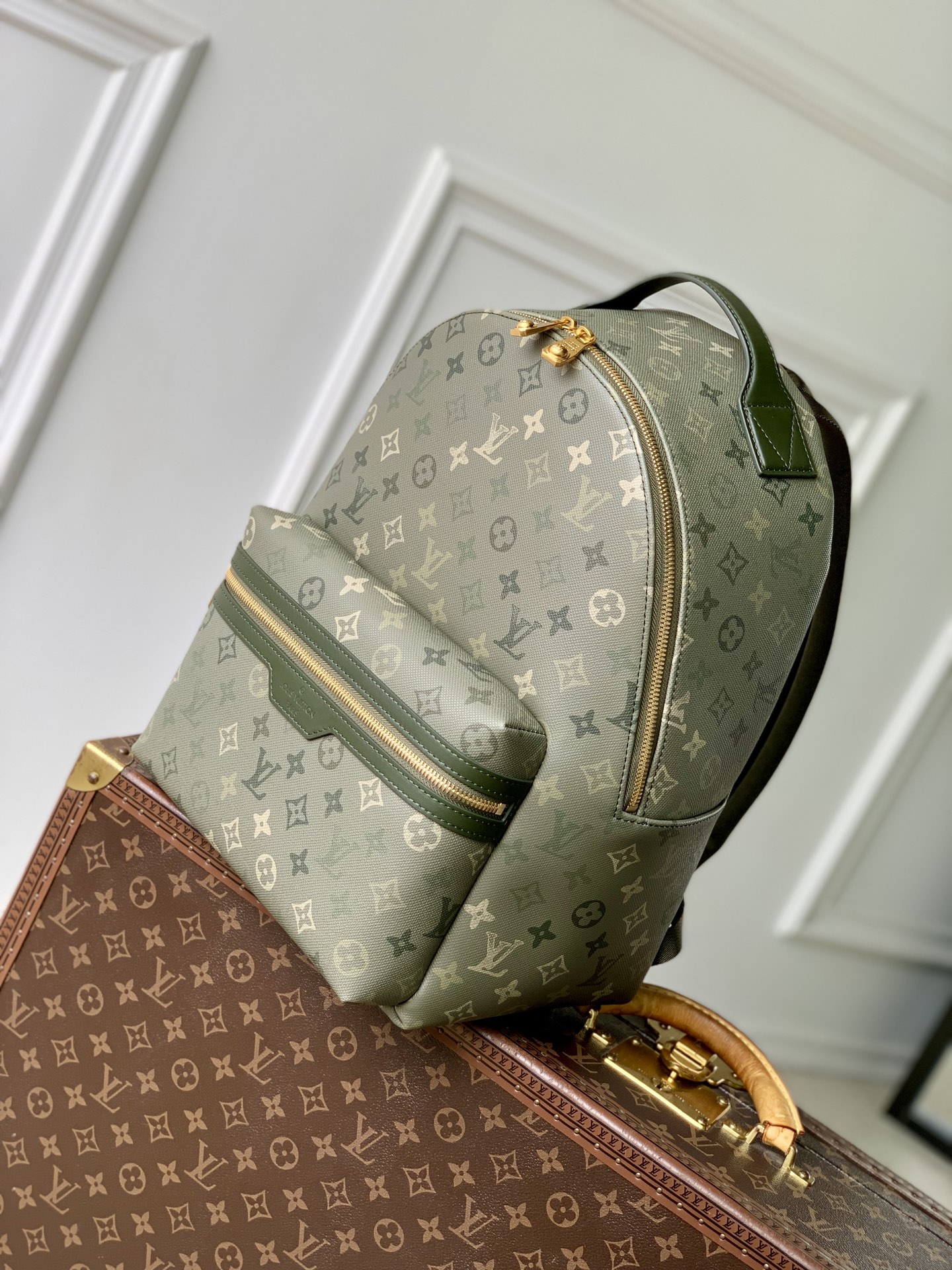 L0vis Vvtt0n Discovery PM Backpack-M29769-30*40*20CM