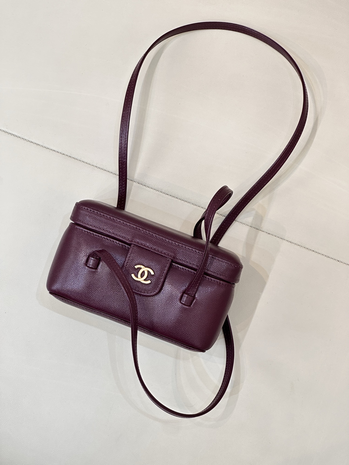 Ch@nel Long Vanity With Leather Strap-19CM