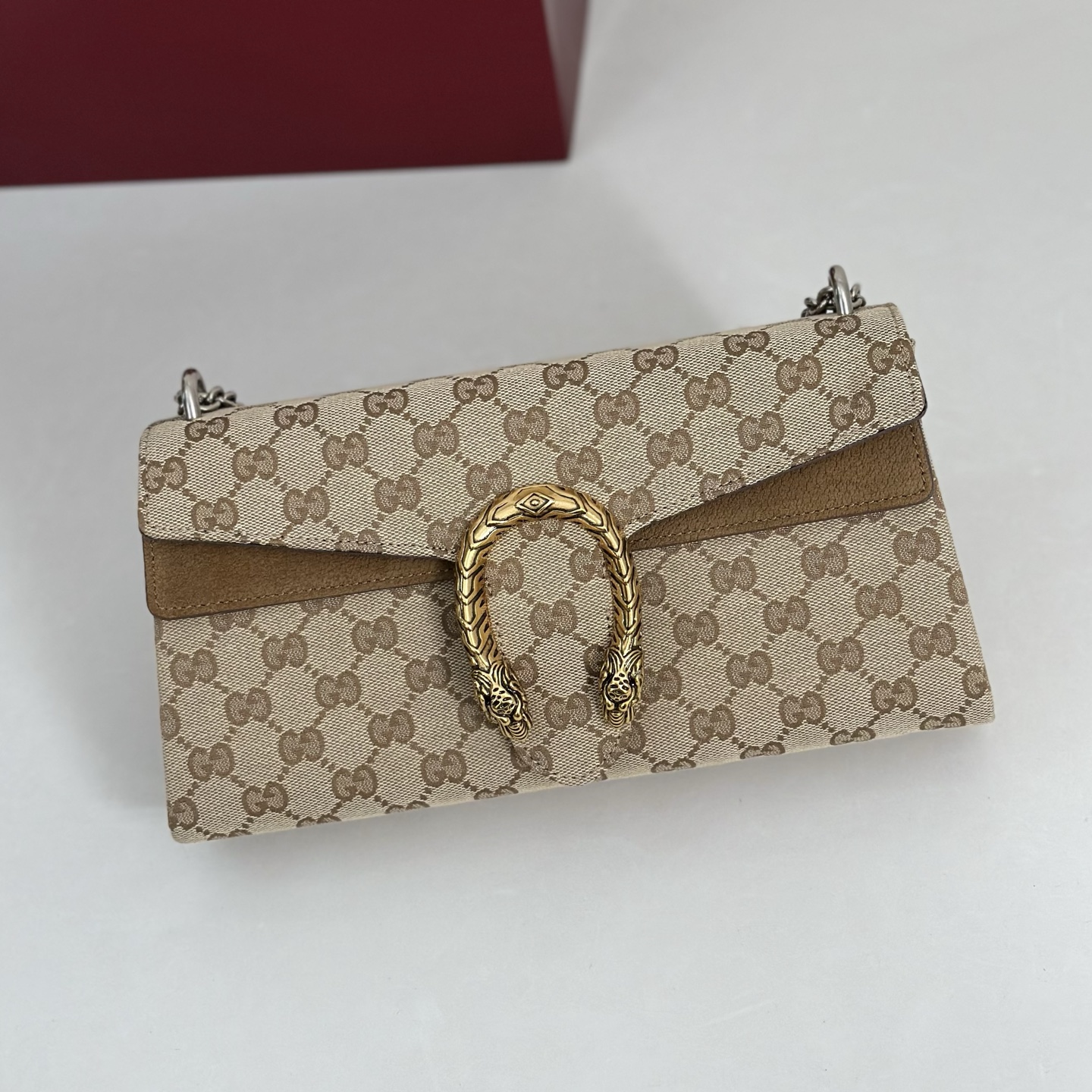 Gvc*1 Dionysus-28*18*9CM