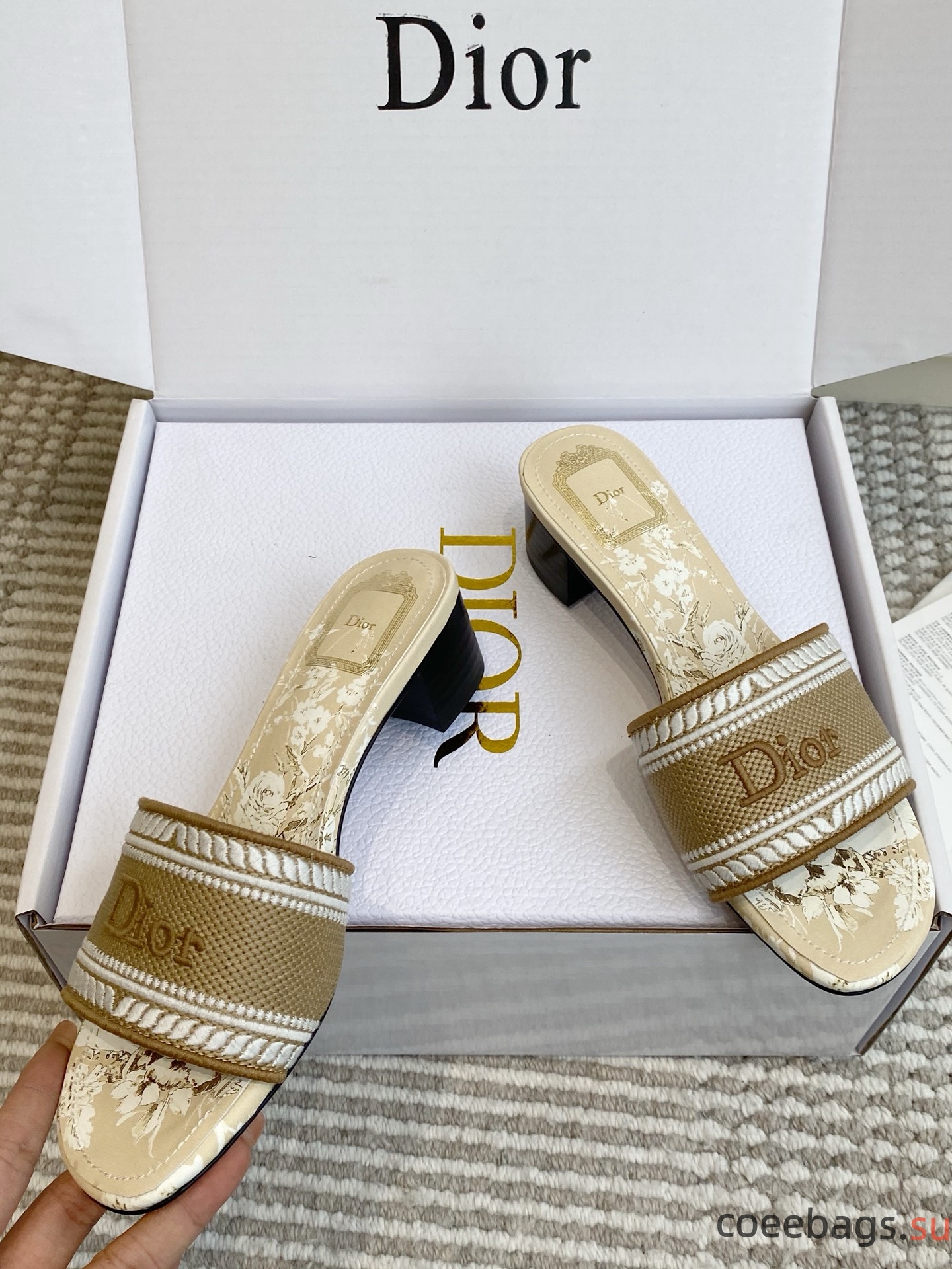 Diro Slippers