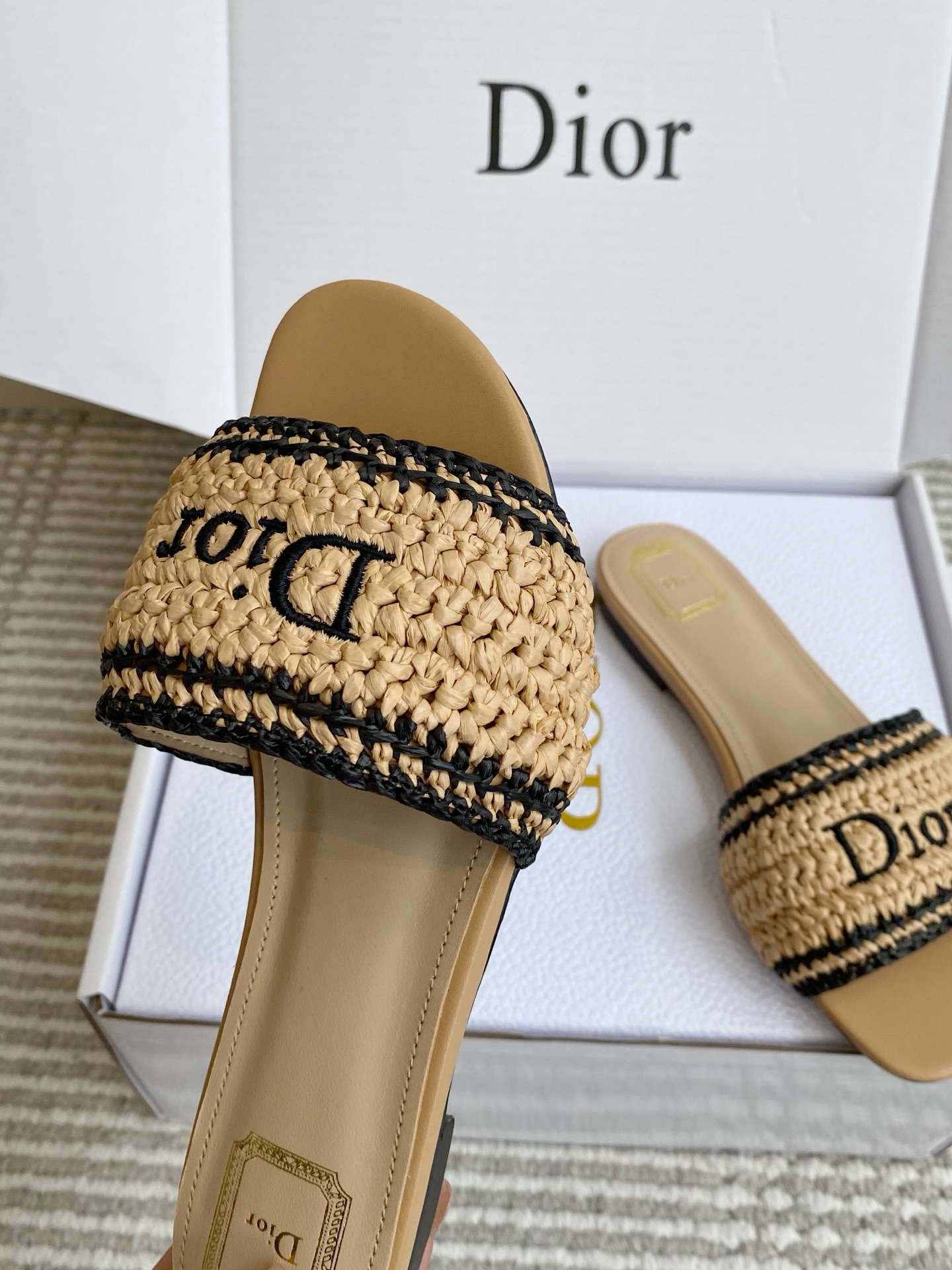 Diro Slippers